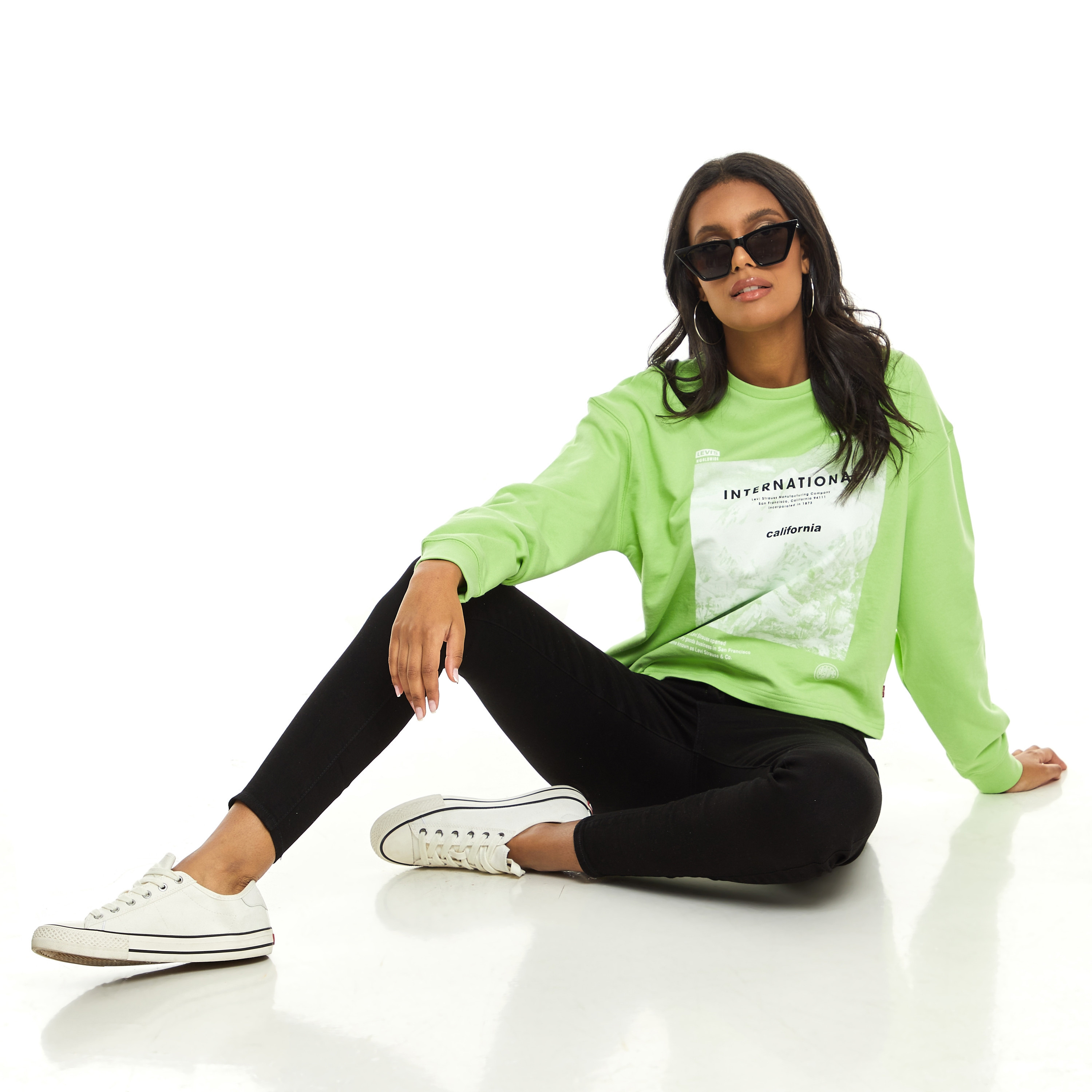 Levi's Women Green Printed Crew Neck Sweatshirt-women-clothing-hoodiesandsweatshirts-sweatshirts-image-5