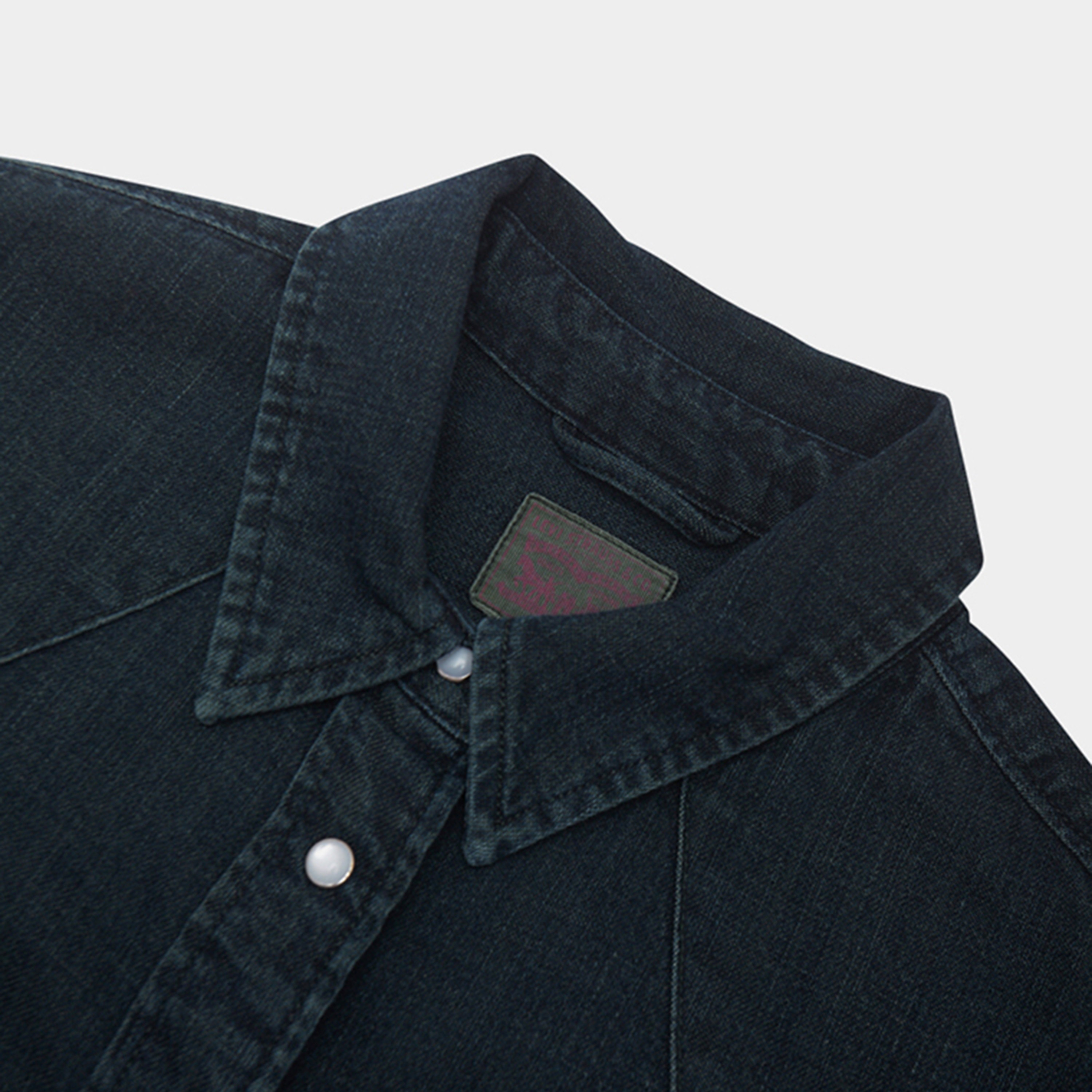 Levi's Plain Collared Long Sleeves Women's Denim Shirt-women-clothing-shirtsandblouses-shirts-image-2