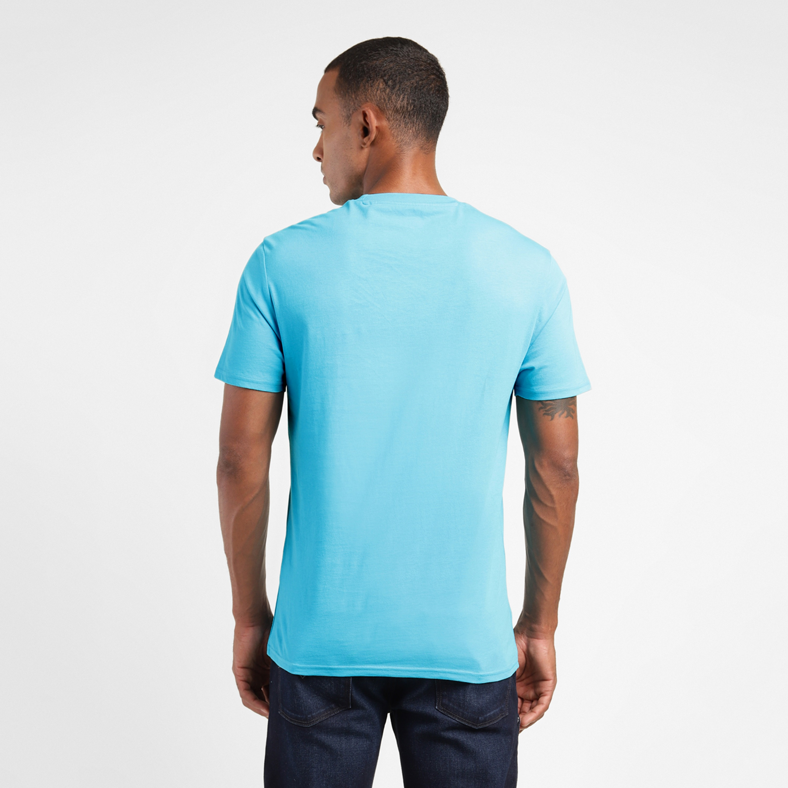 Levi's Biker Heart Graphic Crew Neck Short Sleeves T-Shirt-men-clothing-tshirtsandpolos-tshirts-image-4