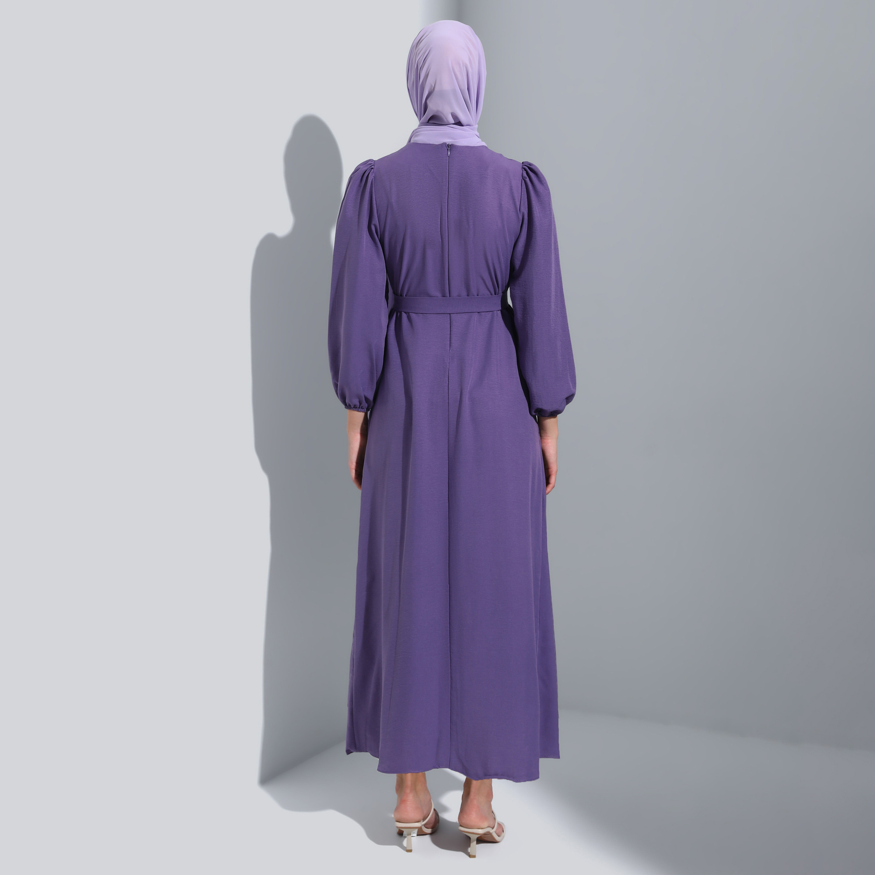 Modanisa Plain Crew Neck Front Tie-Up Belted Dress-women-clothing-dresses-image-4