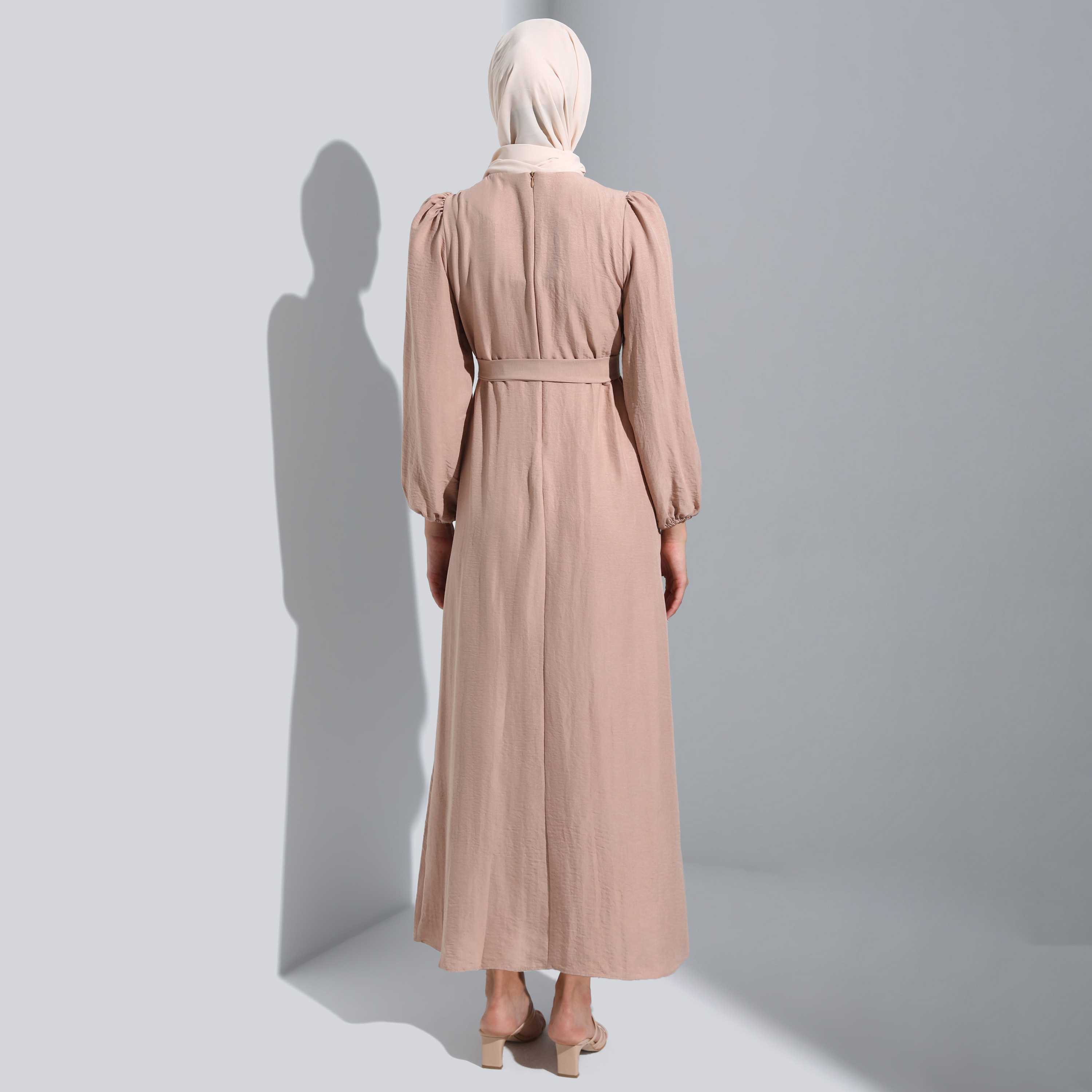 Modanisa Plain Crew Neck Front Tie-Up Belted Dress-women-clothing-dresses-image-4