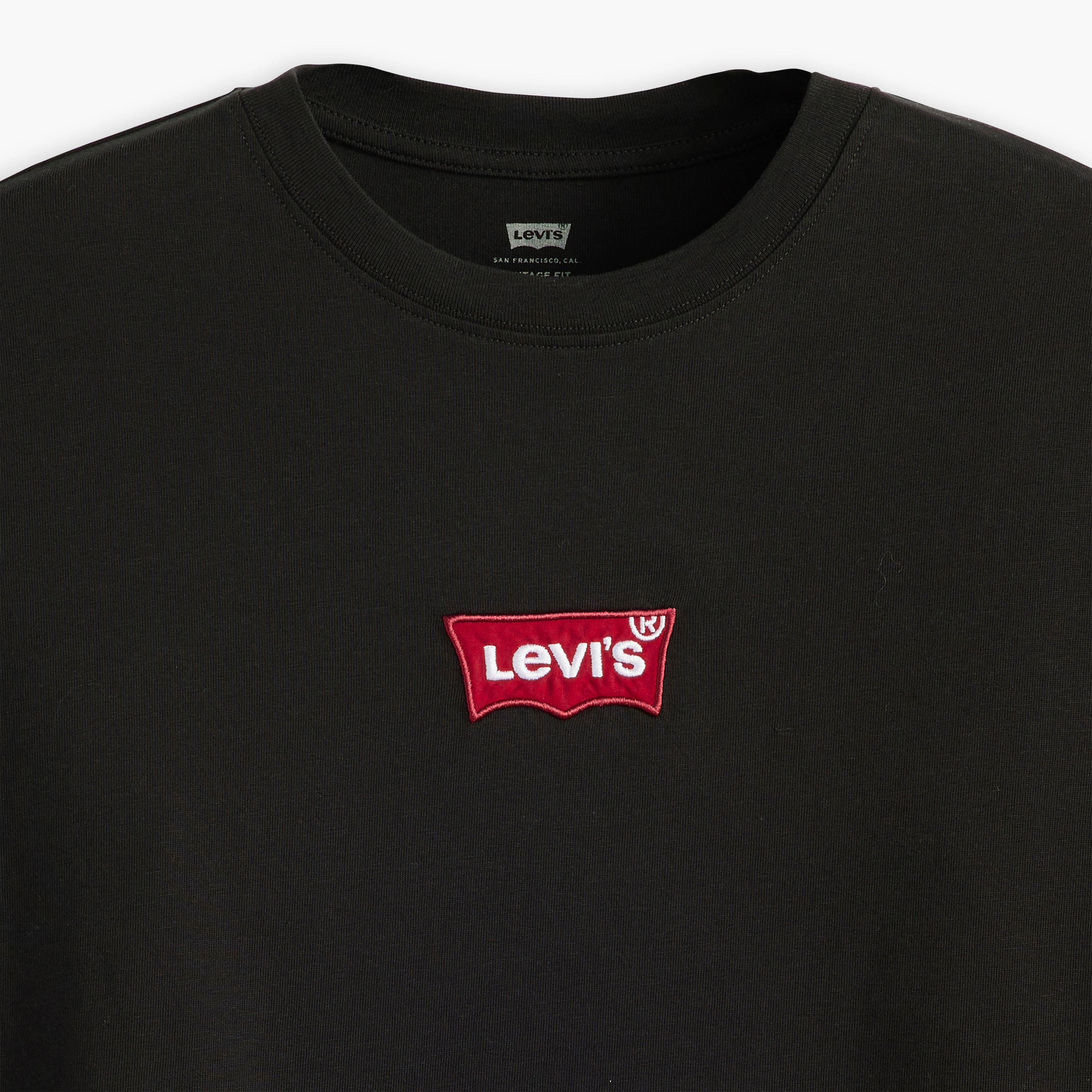 تي شيرت رجالي سادة بياقة دائرية وأكمام قصيرة من ليفايس-men-clothing-tshirtsandpolos-tshirts-image-5