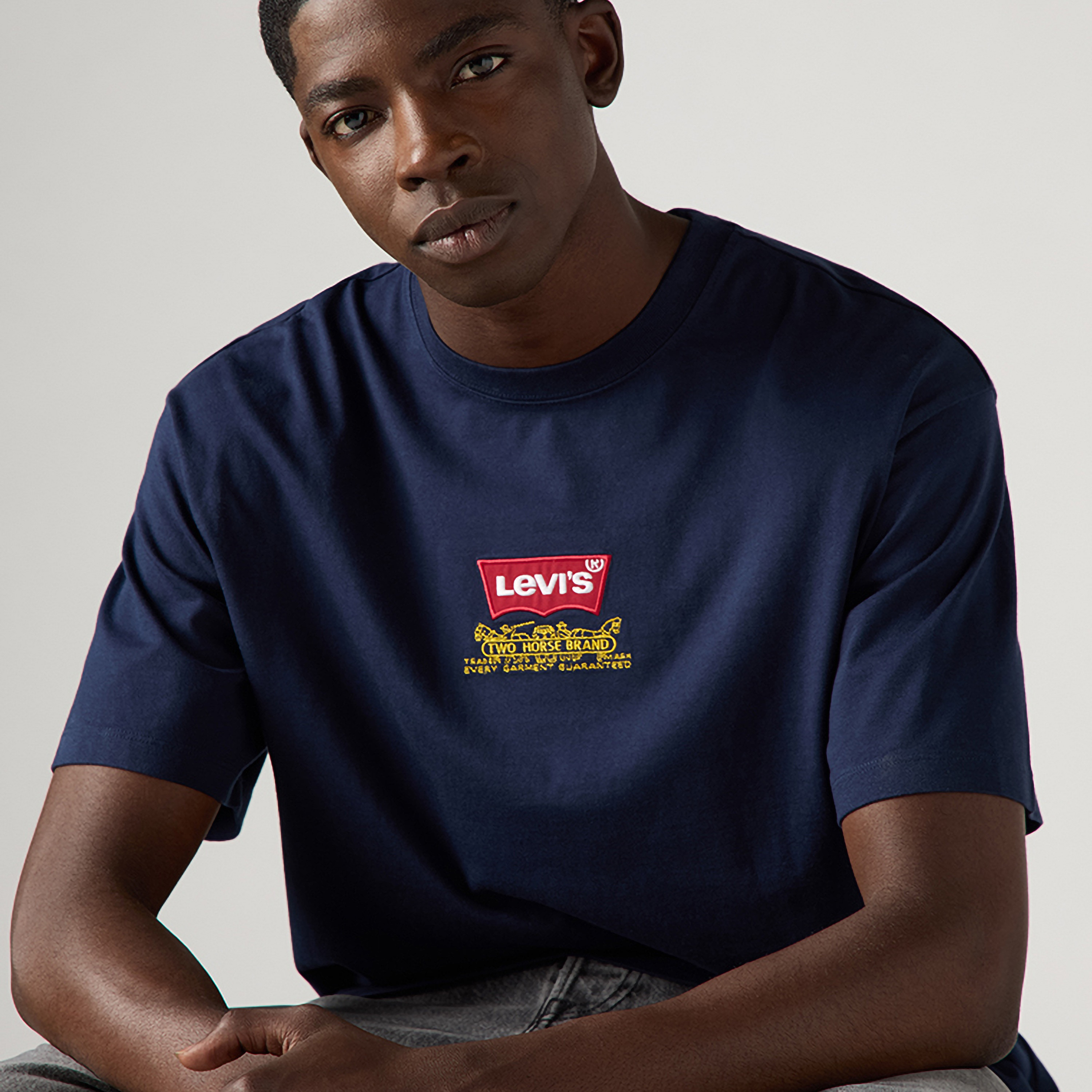 Levi's Printed Crew Neck Short Sleeves Men's T-Shirt-men-clothing-tshirtsandpolos-tshirts-image-3