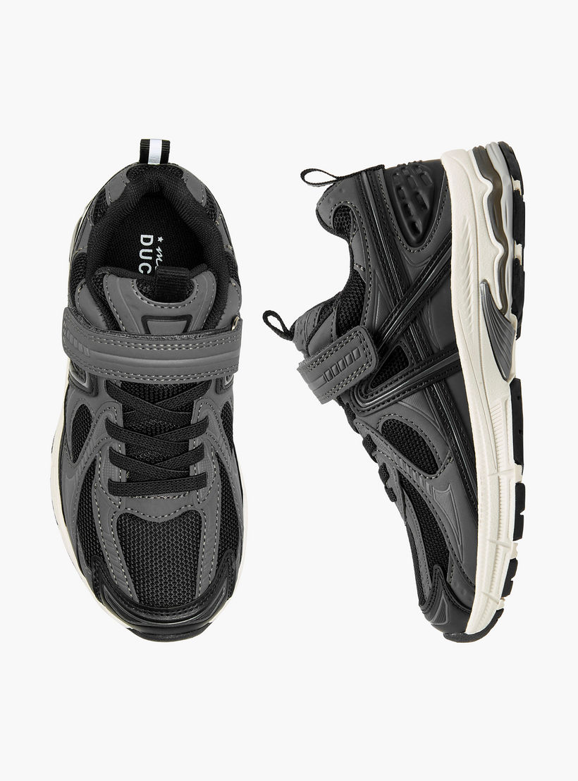 حذاء سنيكرز متعدد التصاميم بشريط إغلاق لاصق من مستر دوتشيني-boys-shoes-sneakers-image-1