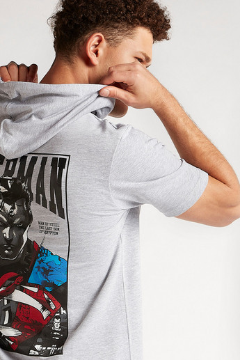Sustainable Superman Print T-shirt with Short Sleeves and Hood