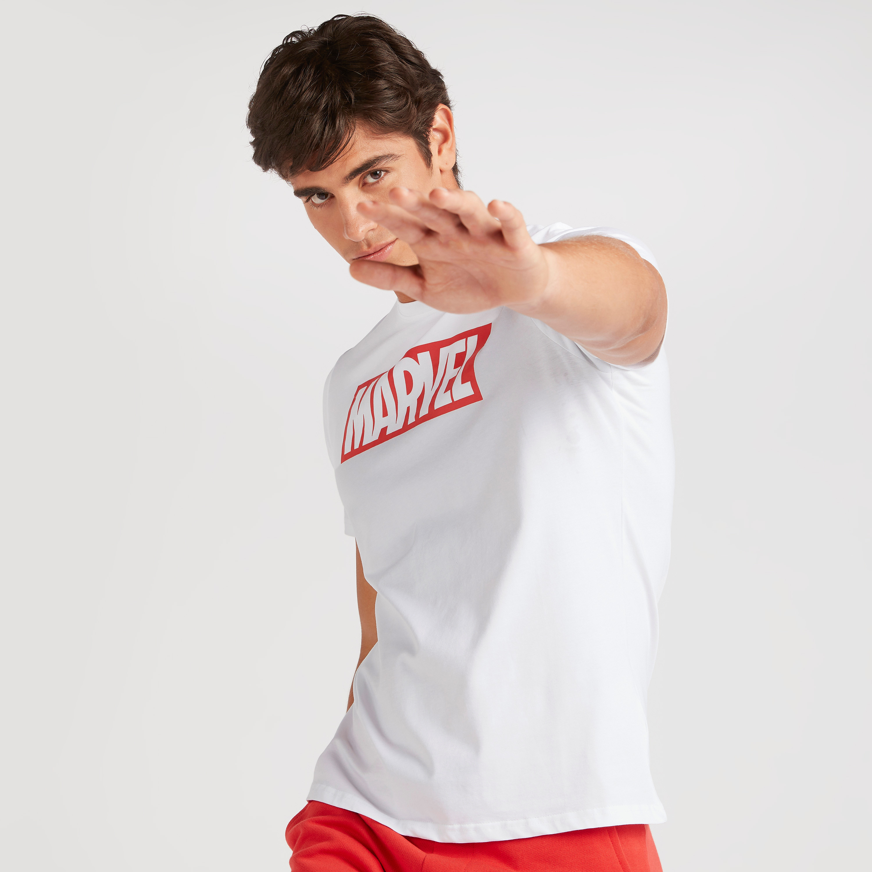 Marvel Print T-shirt with Crew Neck and Short Sleeves-men-clothing-tshirtsandpolos-tshirts-image-1