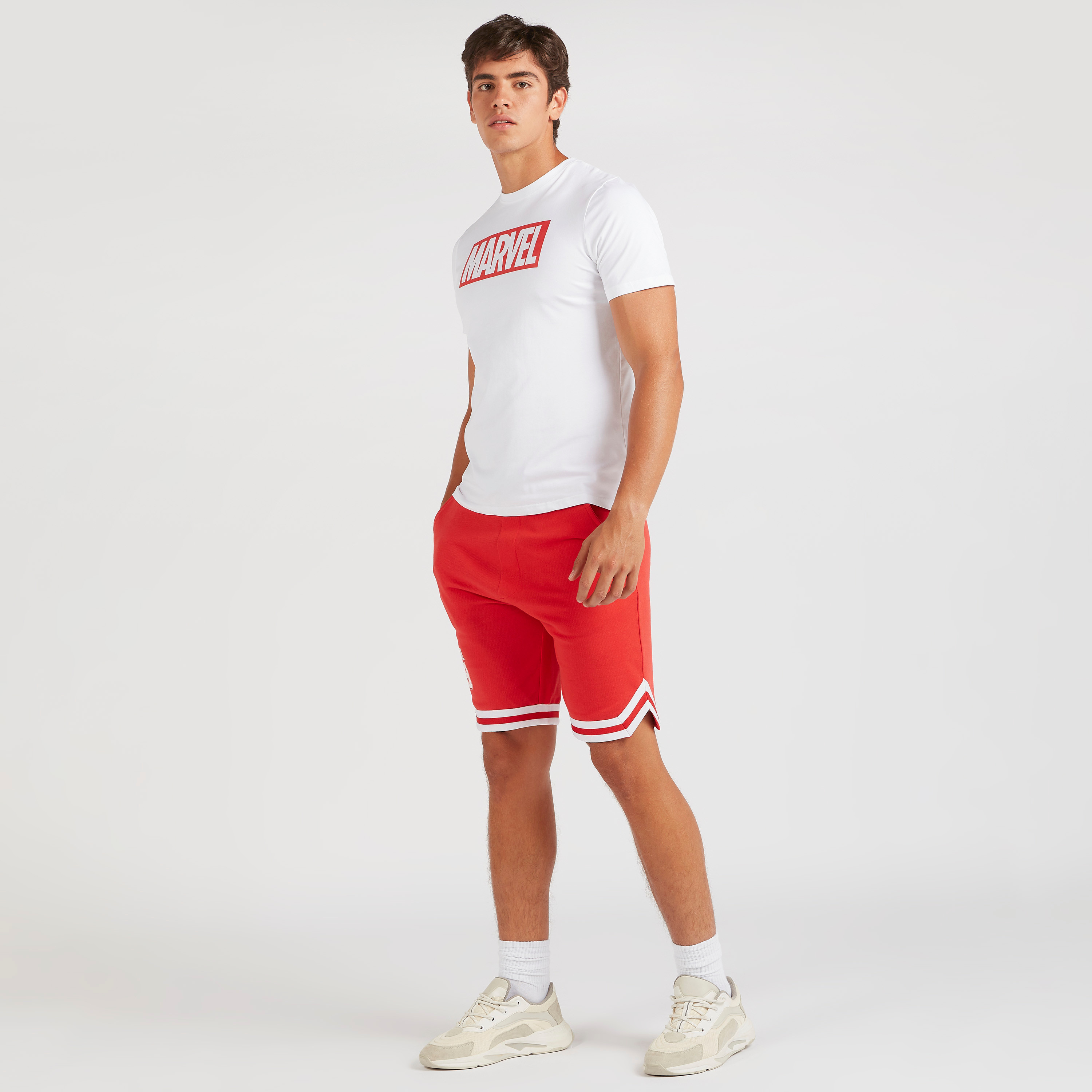 Marvel Print T-shirt with Crew Neck and Short Sleeves-men-clothing-tshirtsandpolos-tshirts-image-2