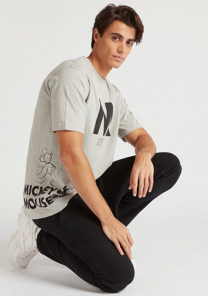 Mickey Mouse Print Relaxed Fit T-shirt with Crew Neck