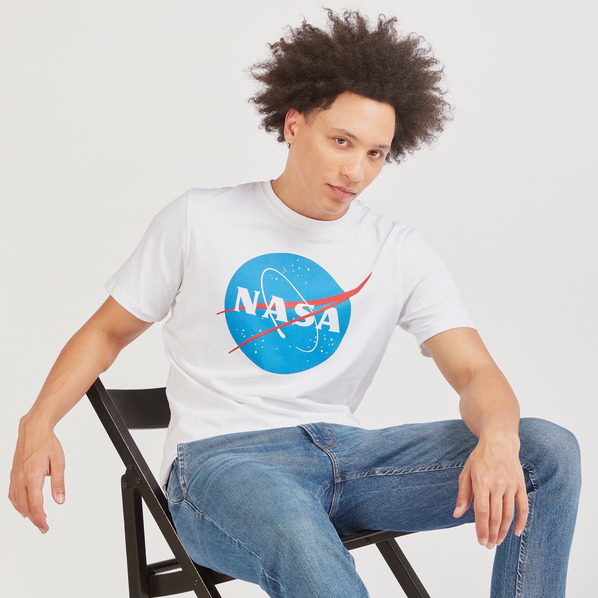 Nasa shirt outfit online