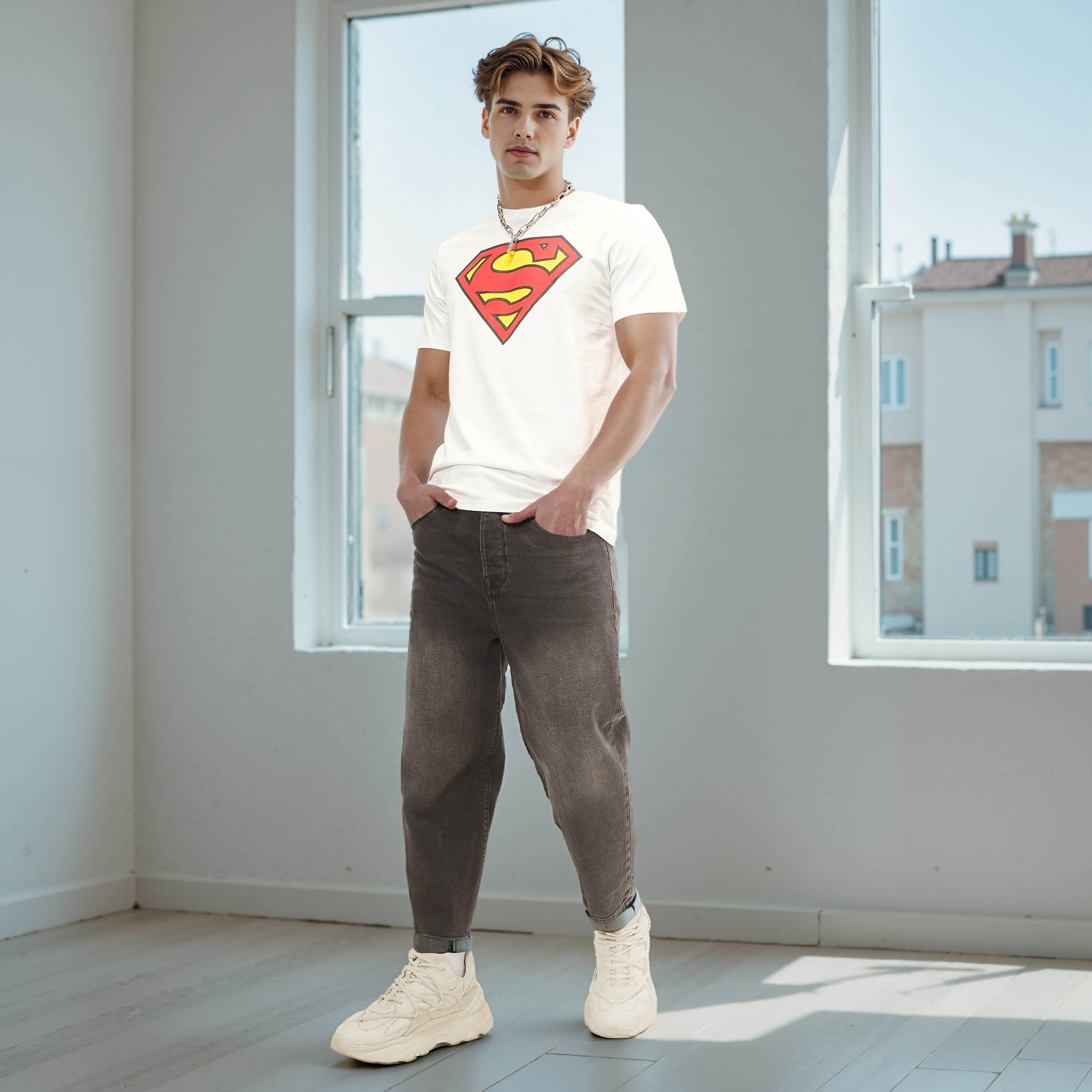 Slim Fit Superman Logo Print Crew Neck T-shirt with Short Sleeves-men-clothing-tshirtsandpolos-tshirts-image-11