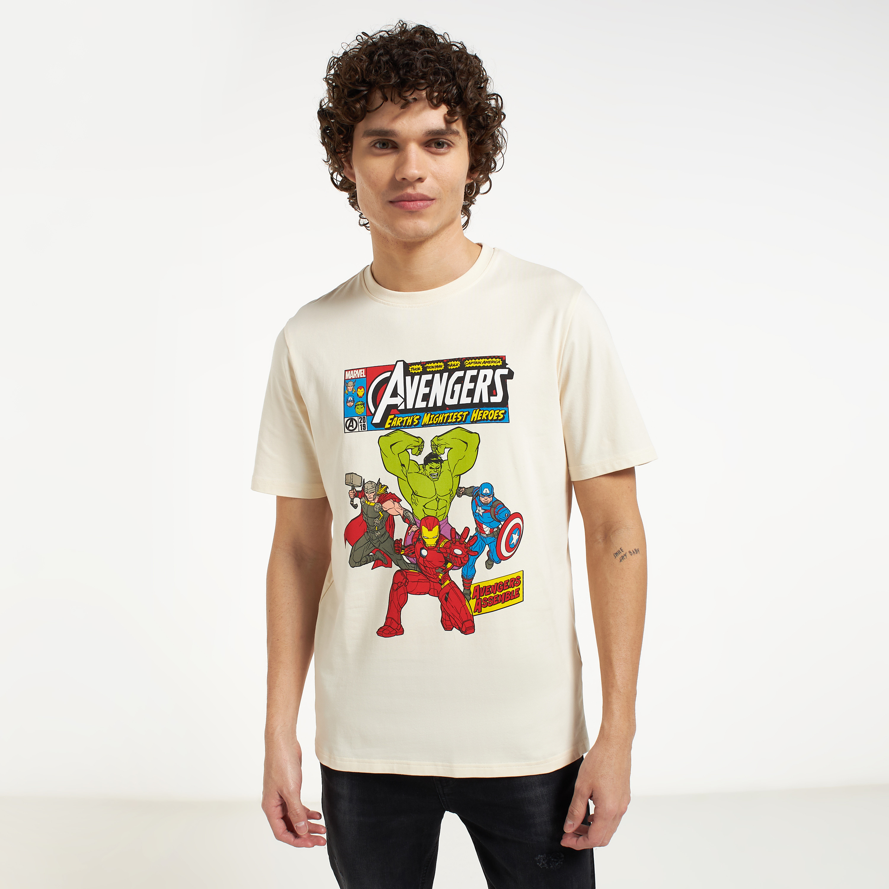 Avengers t outlet shirt print