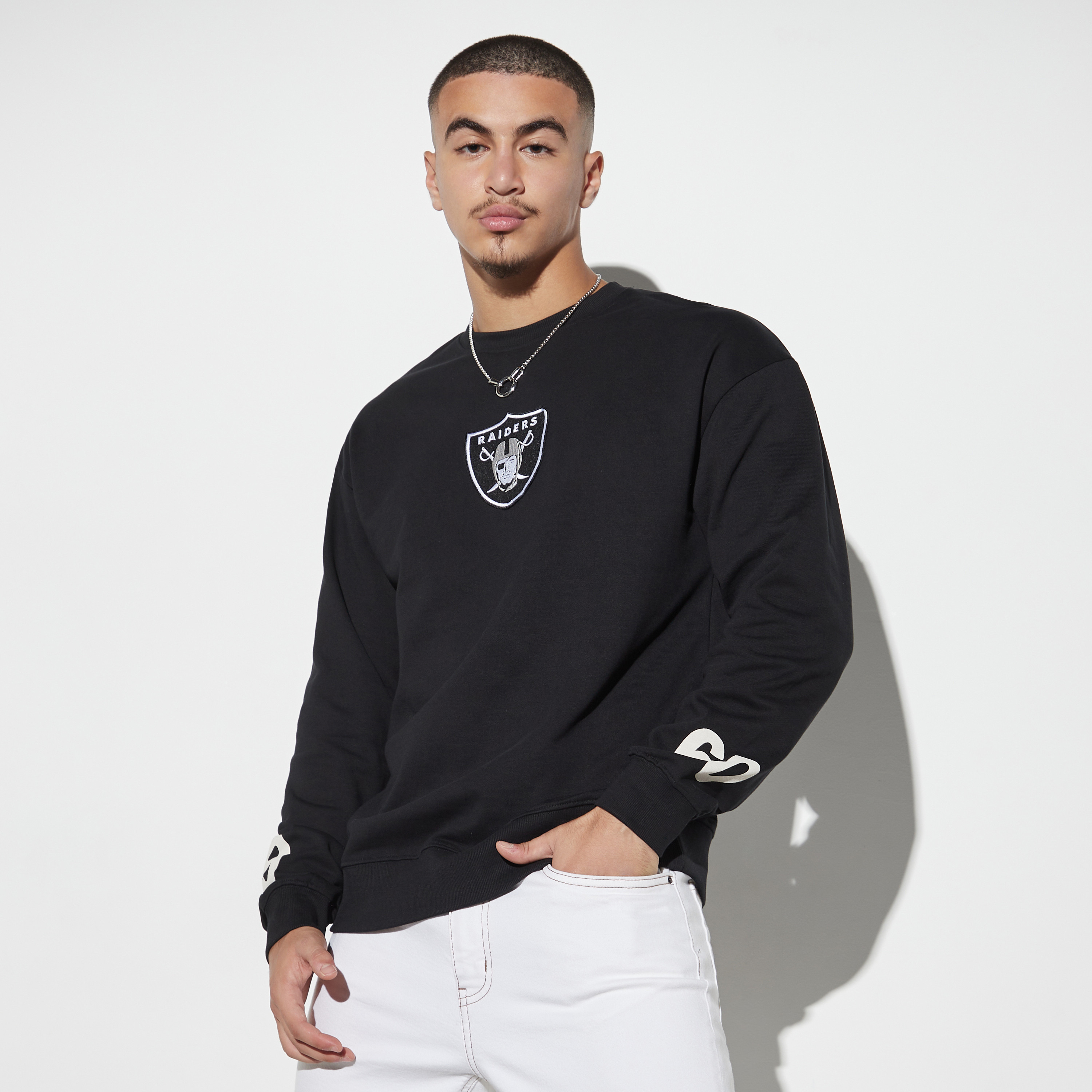 Raiders sweatshirt for men best sale