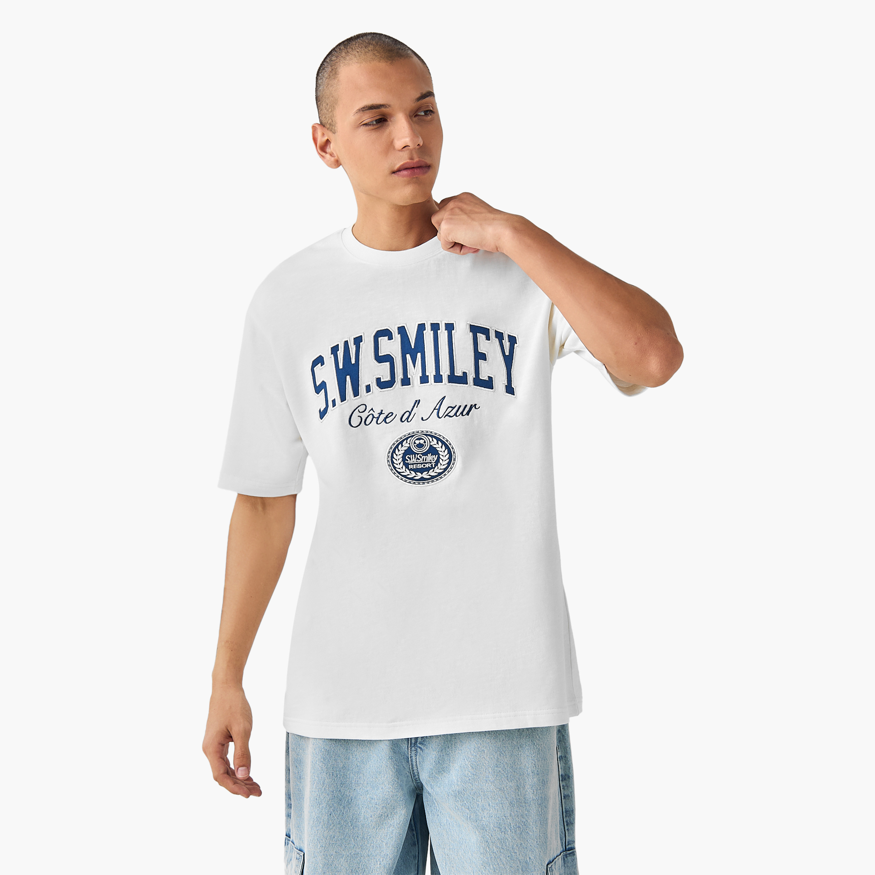 Smiley Men Relaxed Fit Crew Neck Short Sleeves T-shirt-men-clothing-tshirtsandpolos-tshirts-image-1
