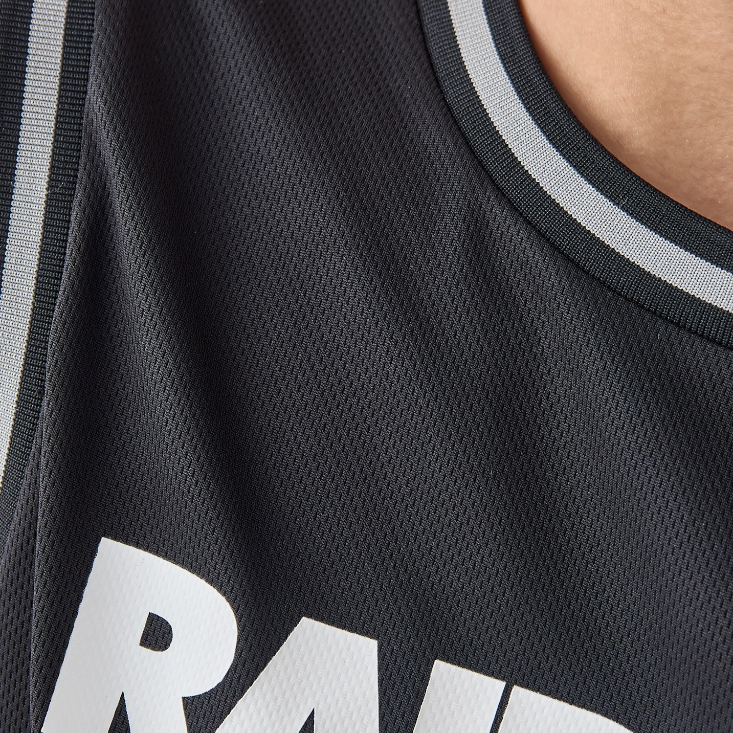 Las Vegas Raiders NFL Crew Neck Sleeveless Vest-men-clothing-tshirtsandpolos-vests-image-5