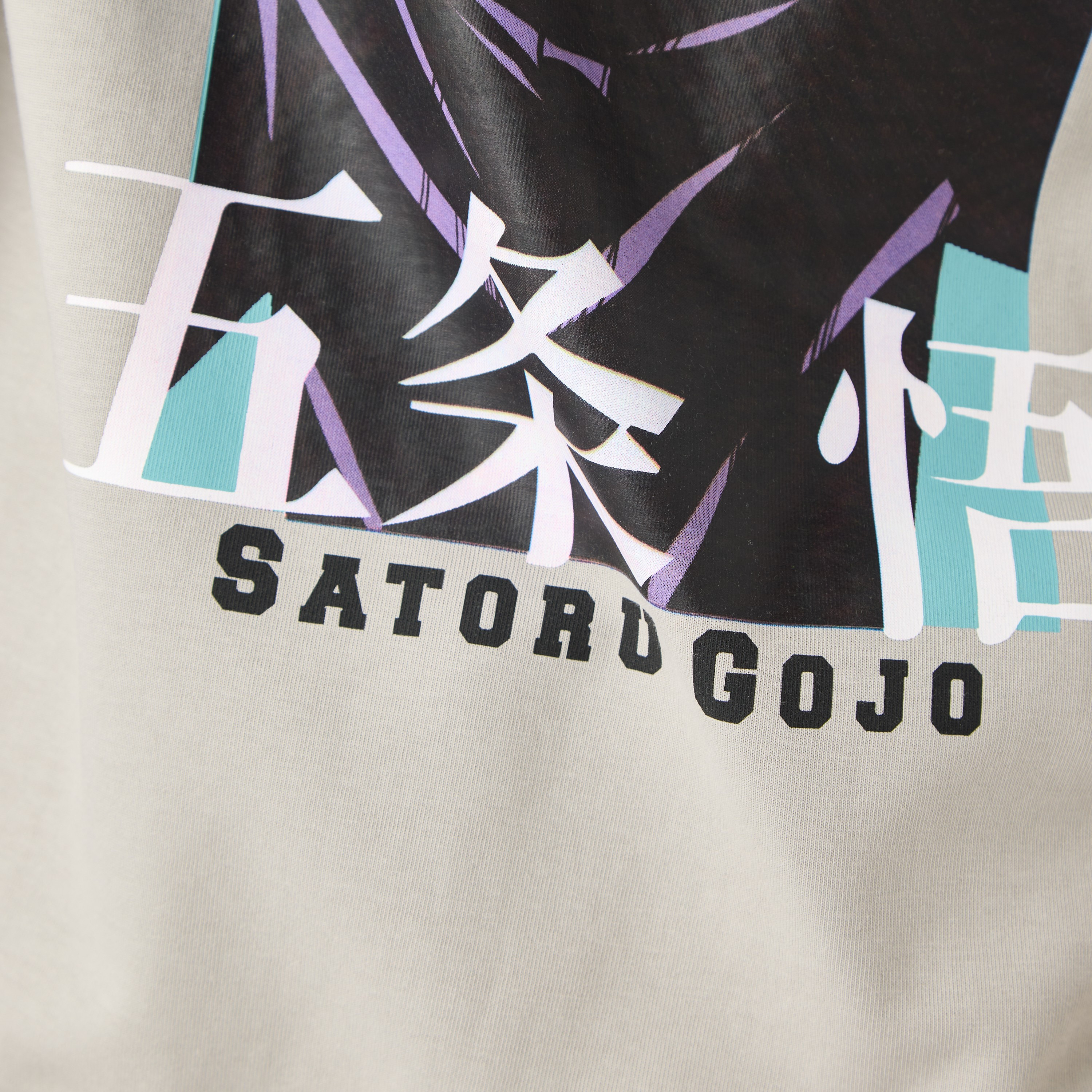 Jujutsu Kaisen Graphic Print Sweatshirt-men-winterwear-hoodiesandsweatshirts-image-5