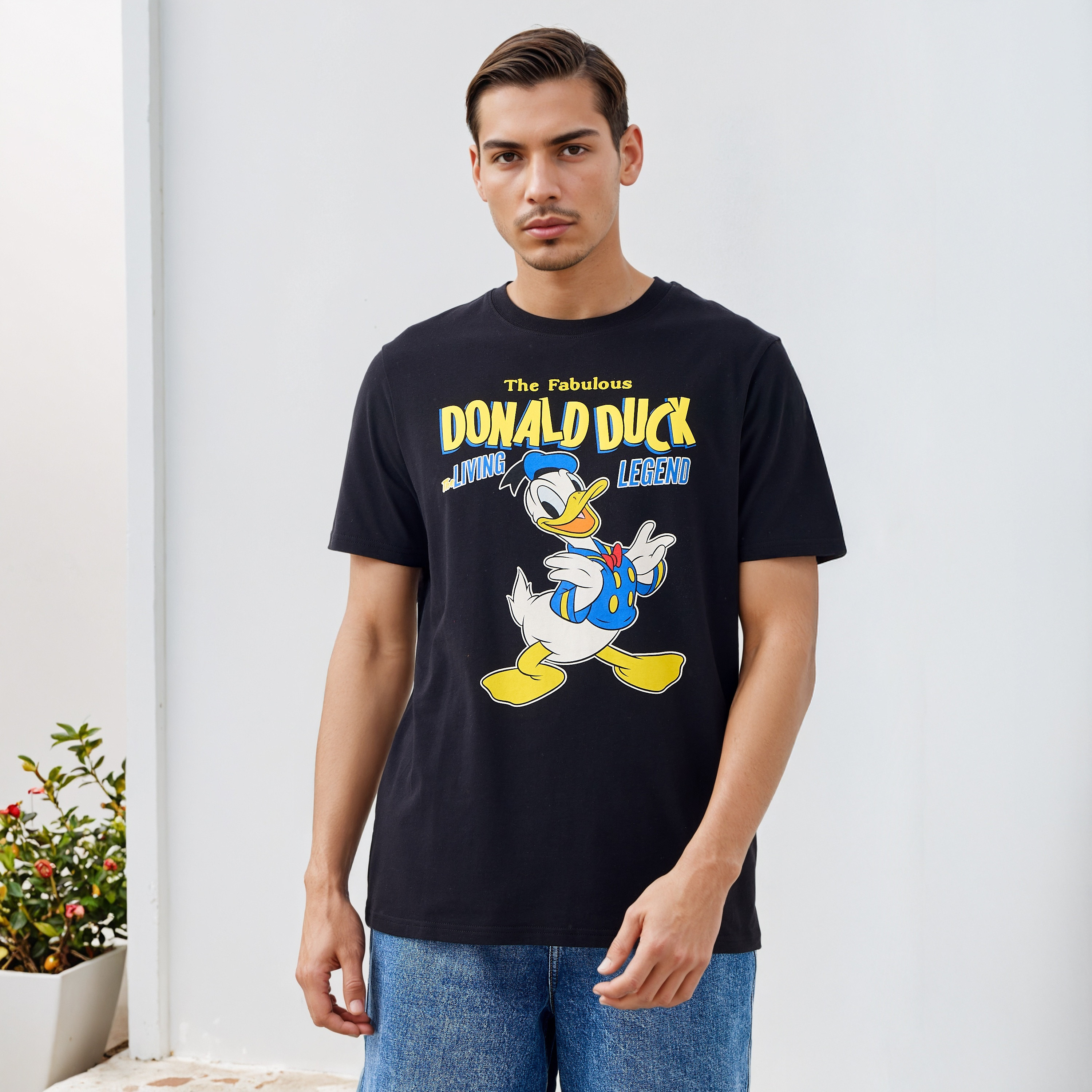 Donald Duck Print T-shirt-men-clothing-tshirtsandpolos-tshirts-image-1
