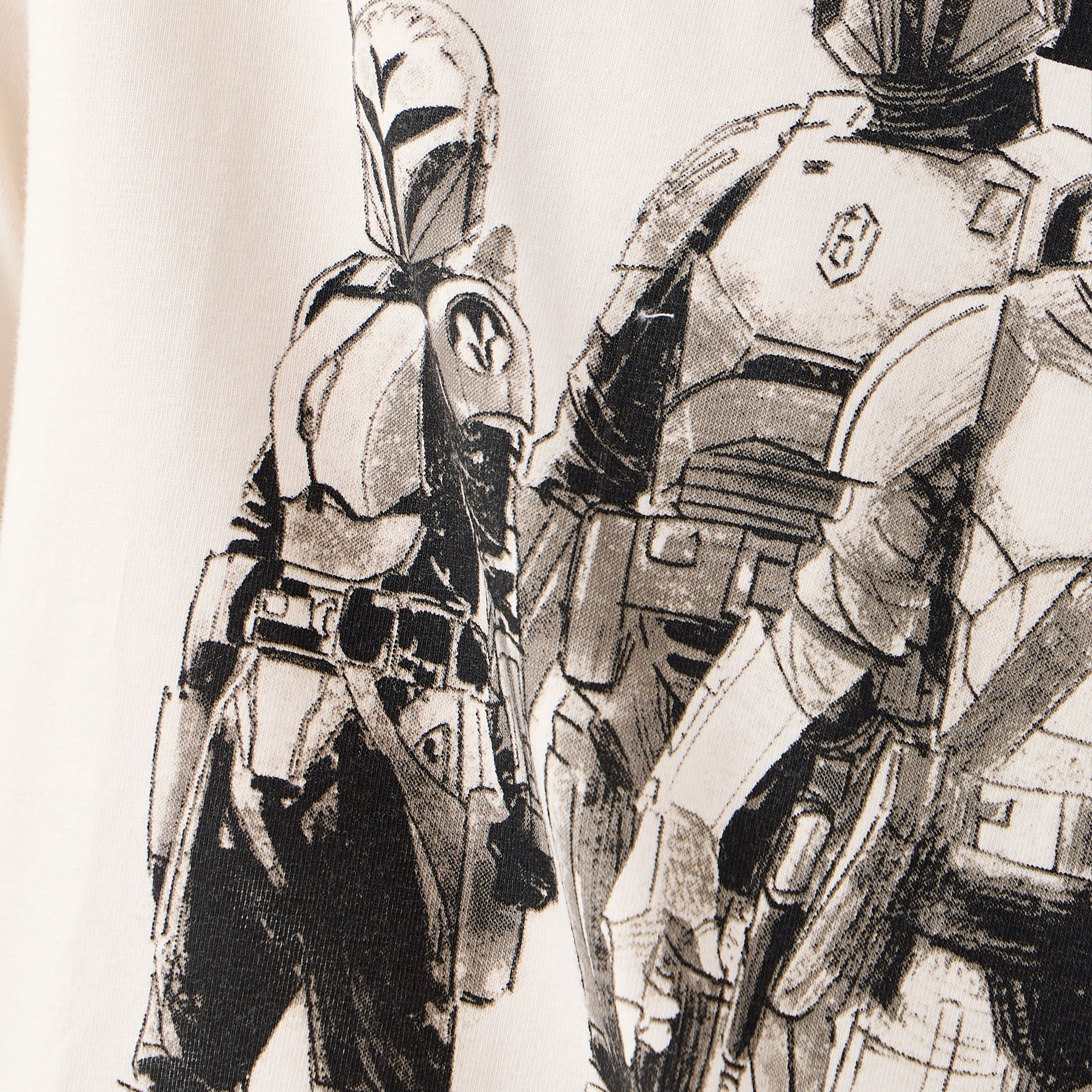 Mandalorians Print Crew Neck T-shirt-men-clothing-tshirtsandpolos-tshirts-image-5