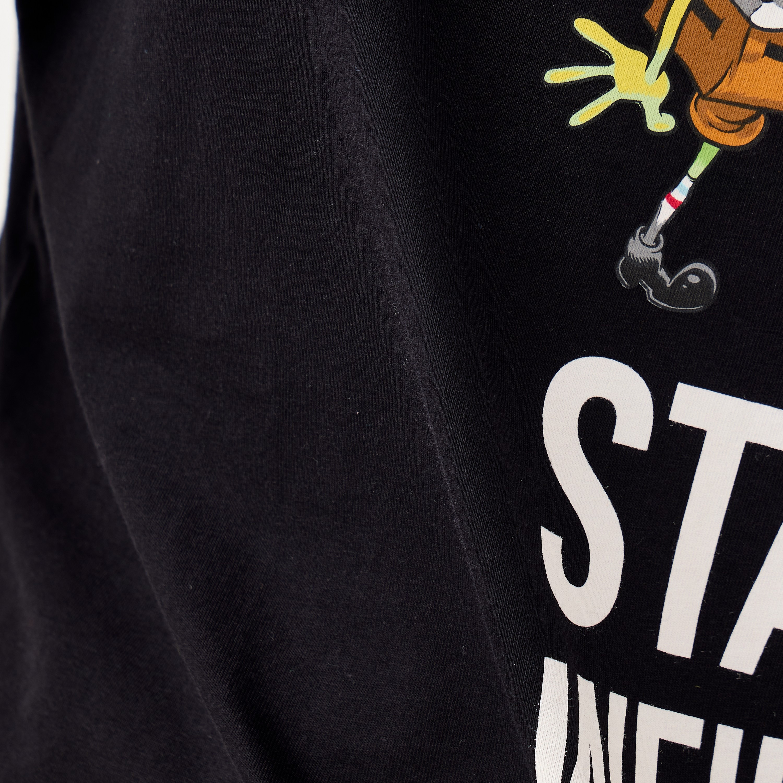تيشيرت بقصّة عادية وطبعات سبونج بوب-men-clothing-tshirtsandpolos-tshirts-image-4