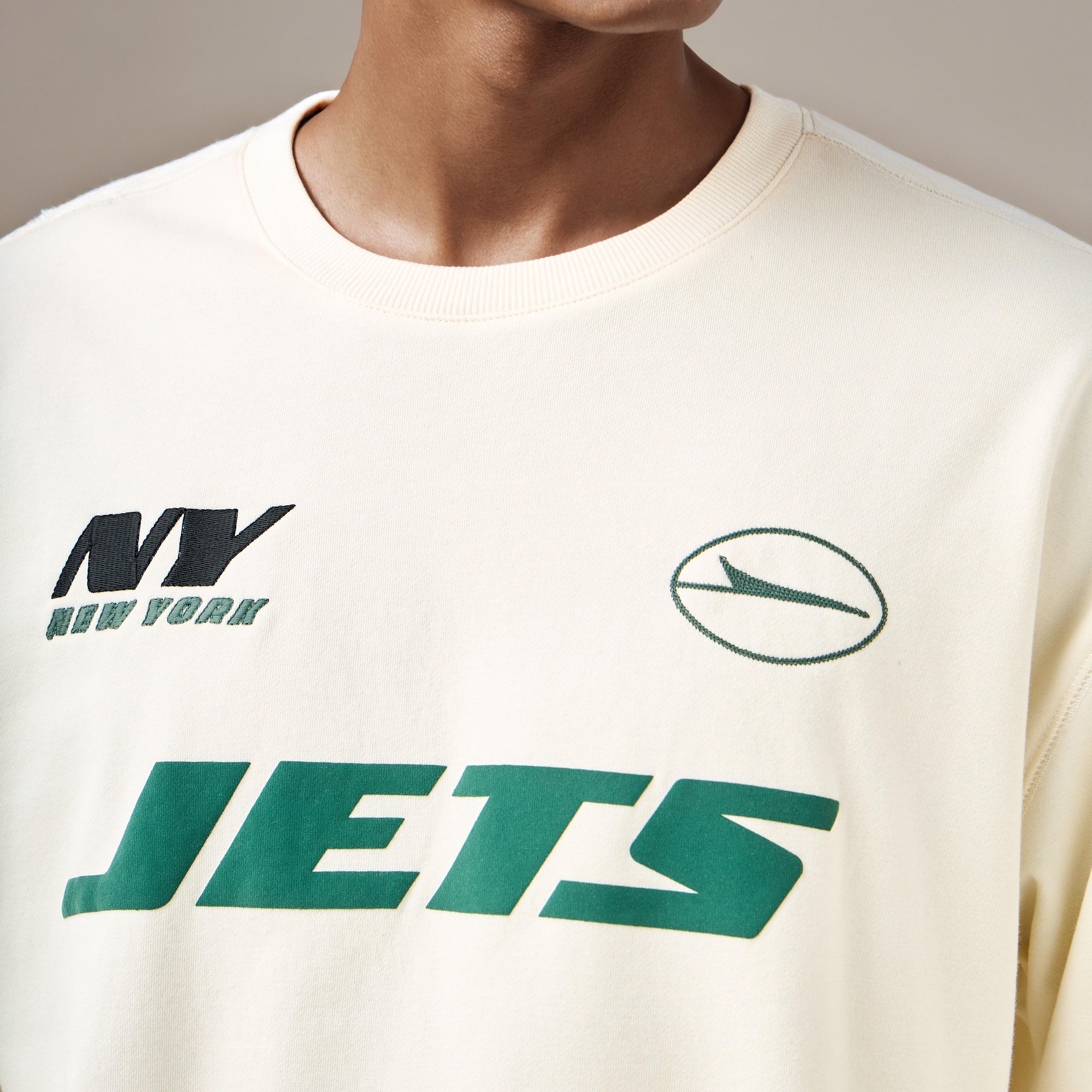 New York Jets Embroidered Sweatshirt-men-winterwear-hoodiesandsweatshirts-image-5