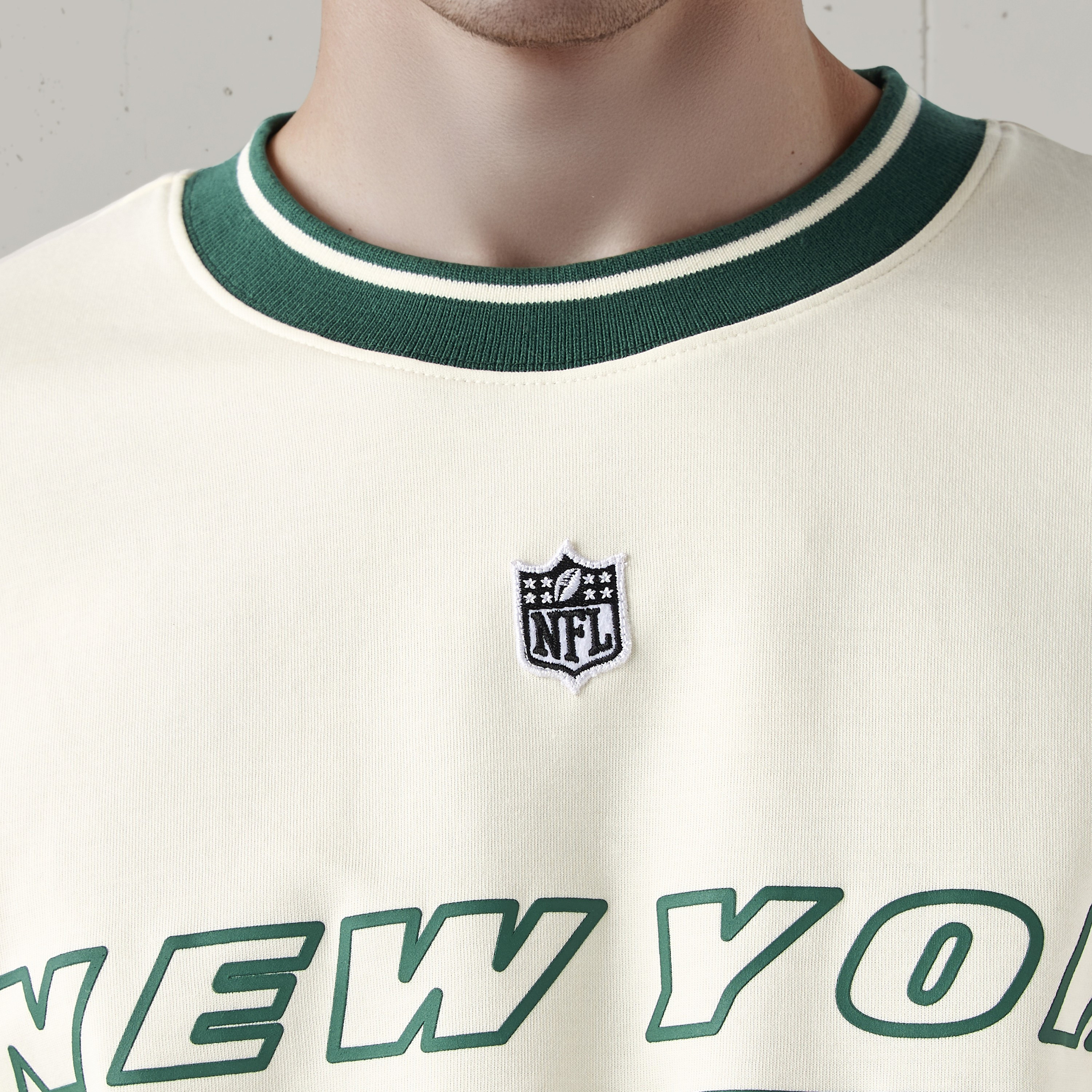 New York Jets Print Sweatshirt-men-winterwear-hoodiesandsweatshirts-image-3