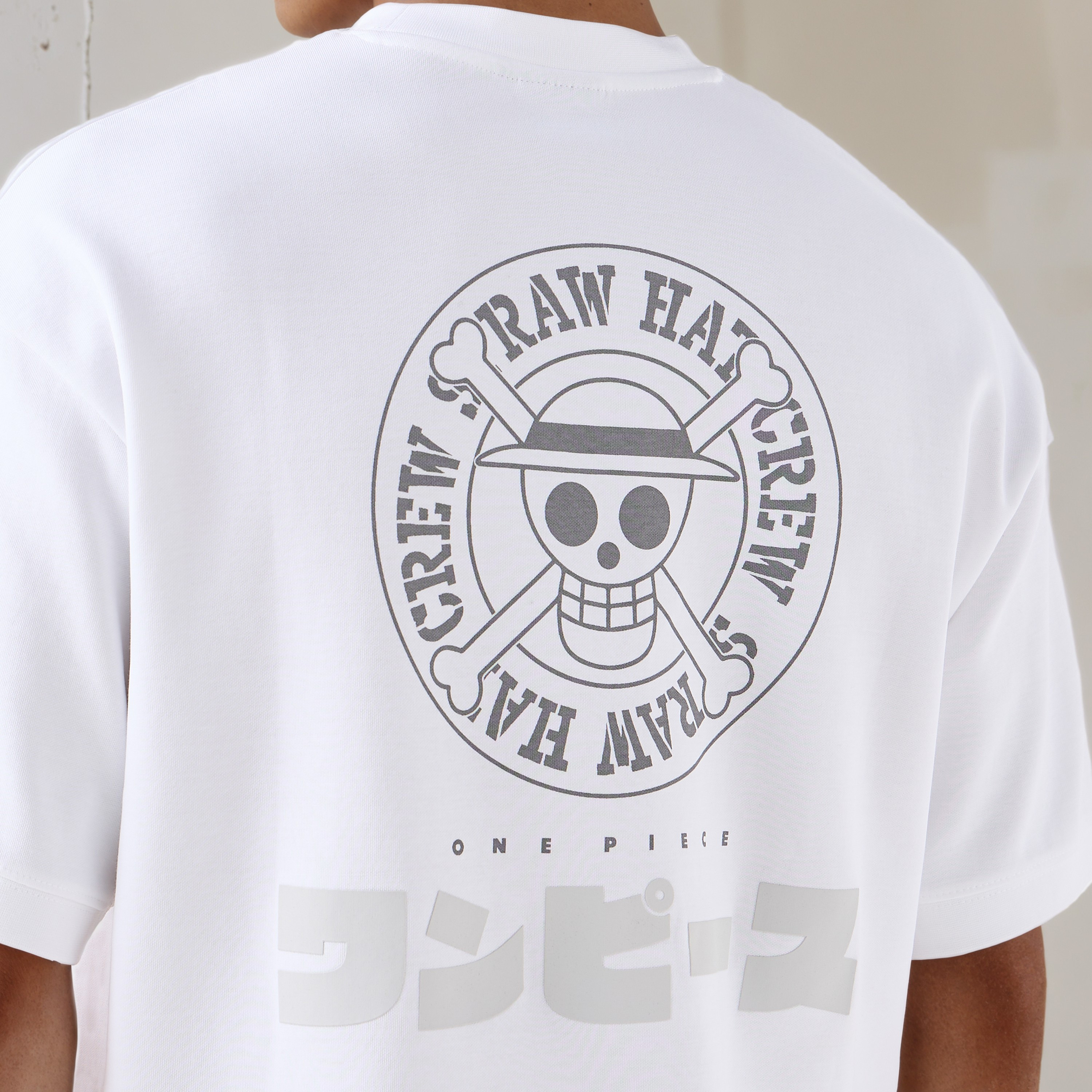 تي شيرت رجالي من أنمي ون بيس بقصة عادية وياقة دائرية وأكمام قصيرة-men-clothing-tshirtsandpolos-tshirts-image-5