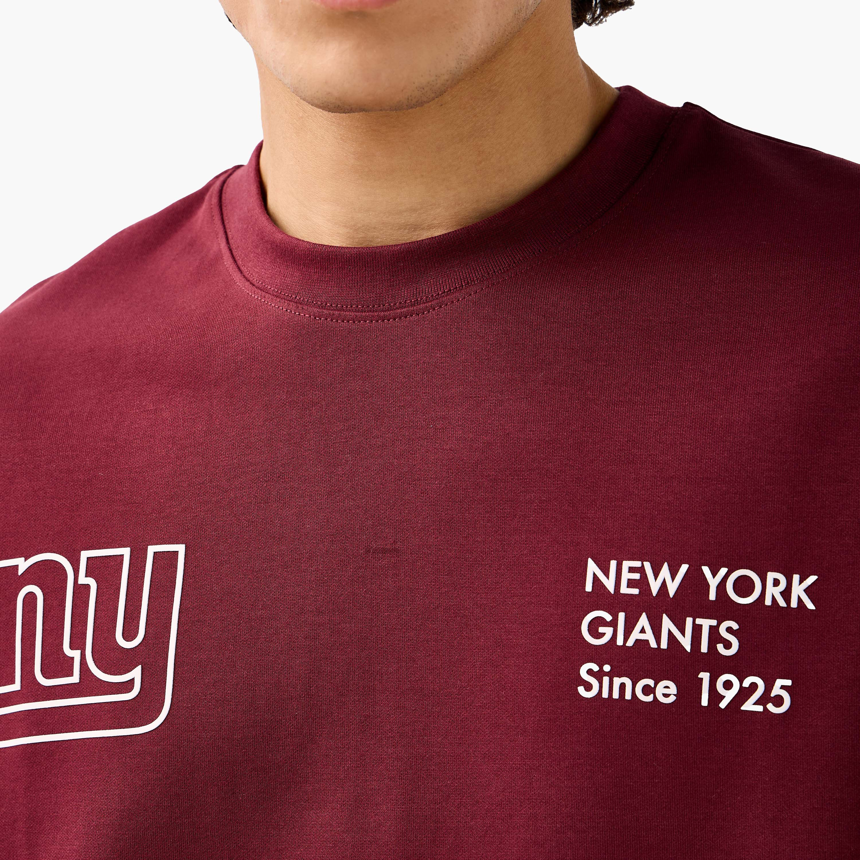 New York Giants NFL Men Relaxed Fit Crew Neck Short Sleeves T-shirt-men-clothing-tshirtsandpolos-tshirts-image-3