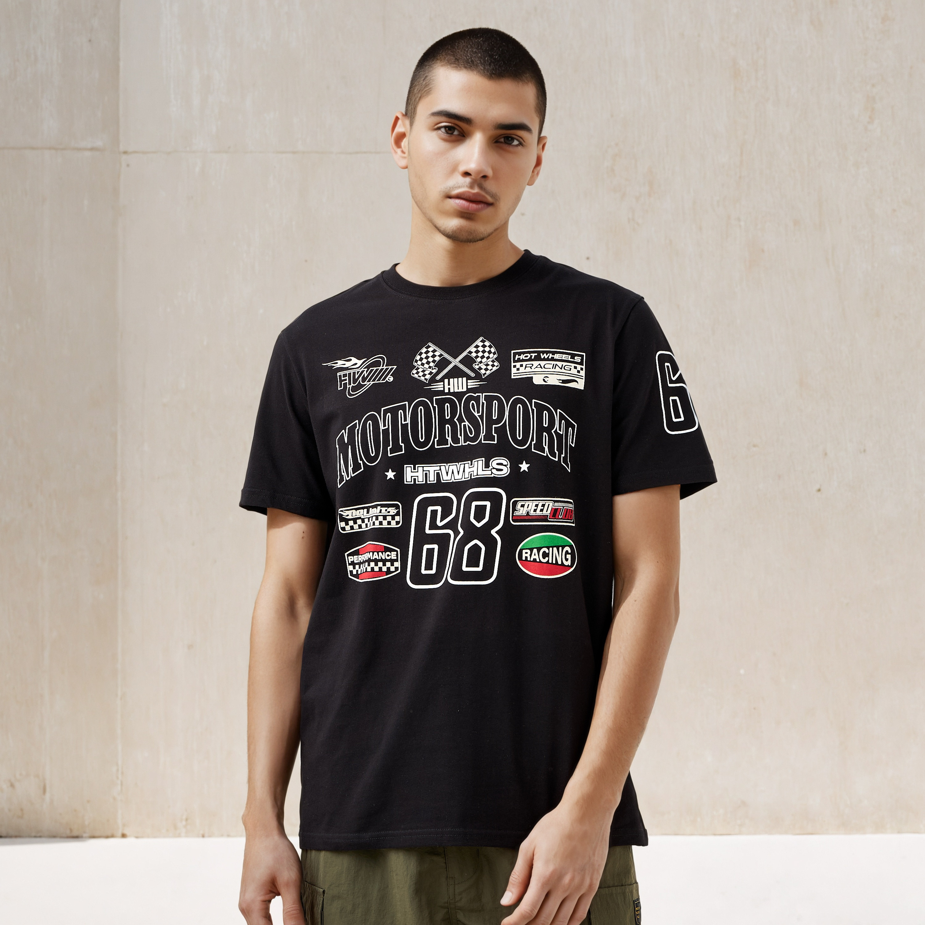 تيشيرت بطبعات هوت ويلز-men-clothing-tshirtsandpolos-tshirts-image-1
