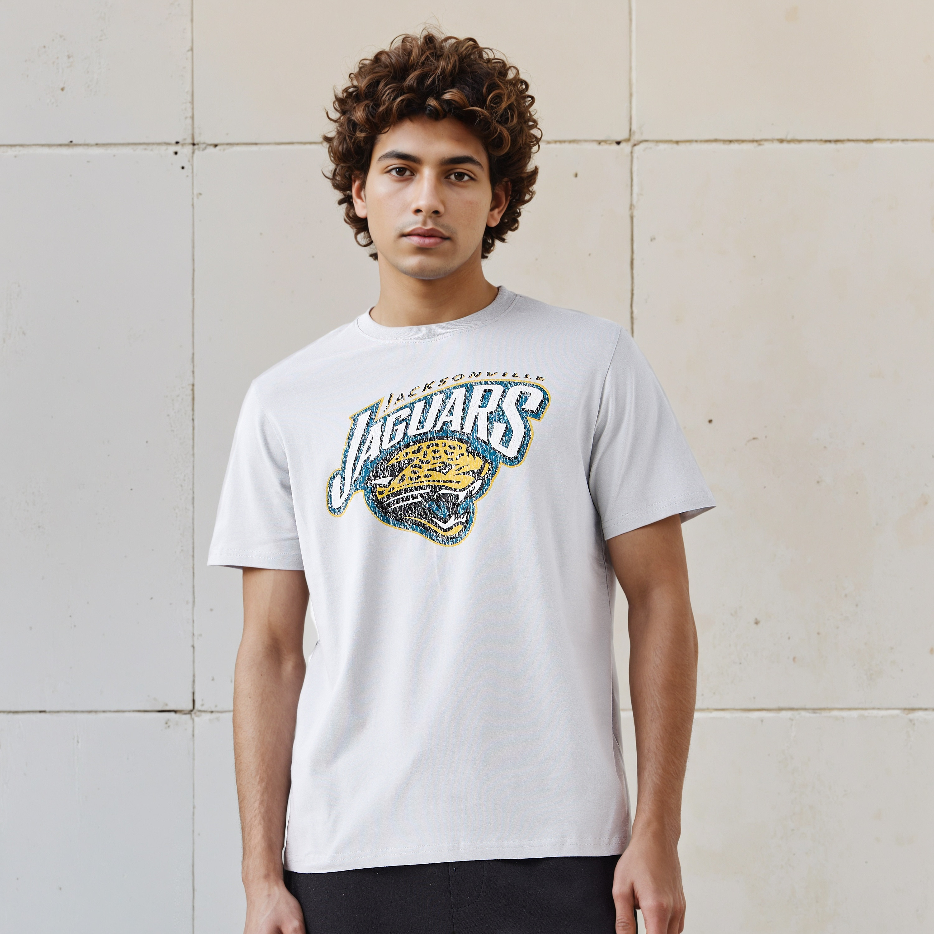 Jacksonville Jaguars NFL Men Regular Fit Crew Neck Short Sleeves T-shirt-men-clothing-tshirtsandpolos-tshirts-image-1