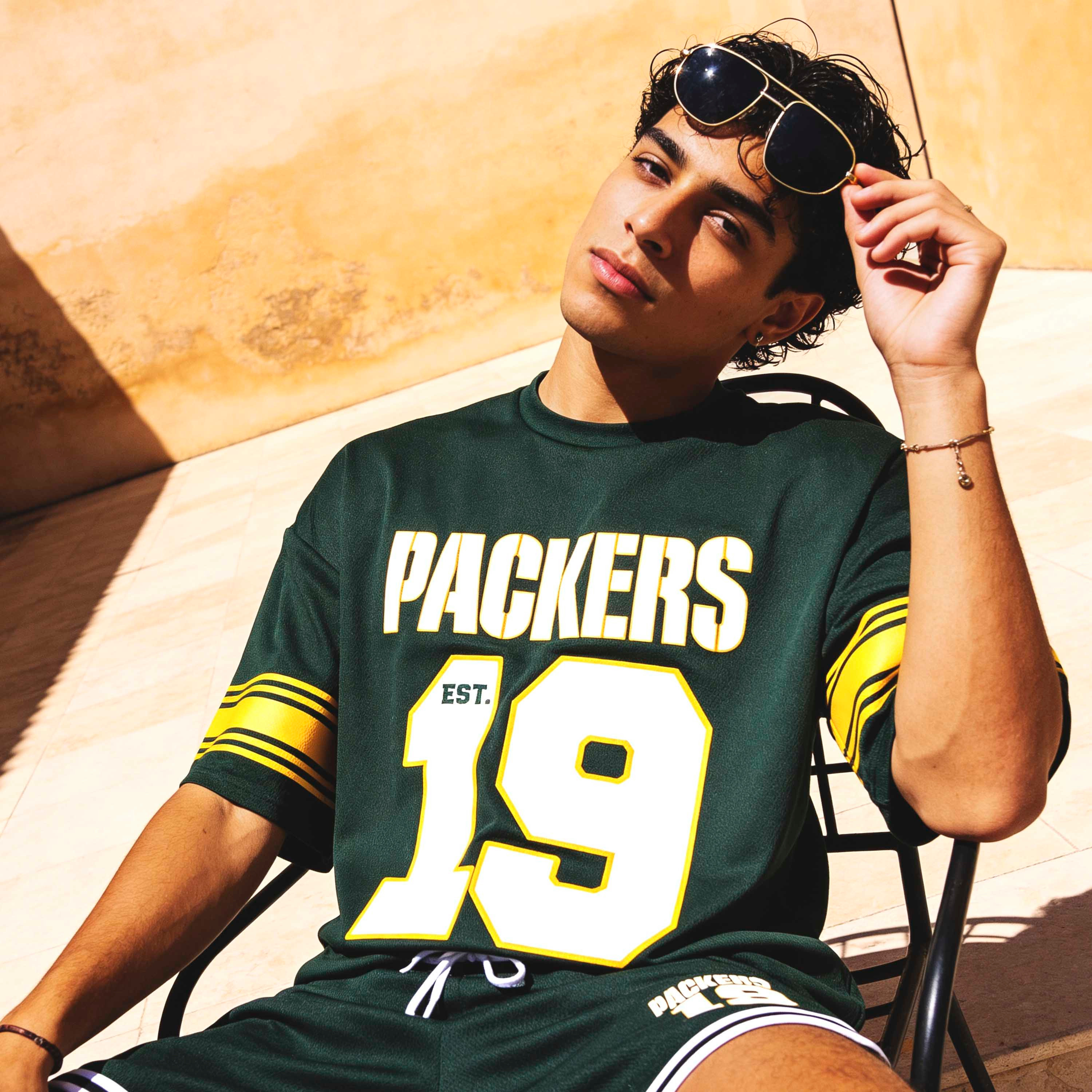 Men Relaxed Fit Round Neck Short Sleeves Green Bay Packers Print T-shirt-men-clothing-coordsets-image-1