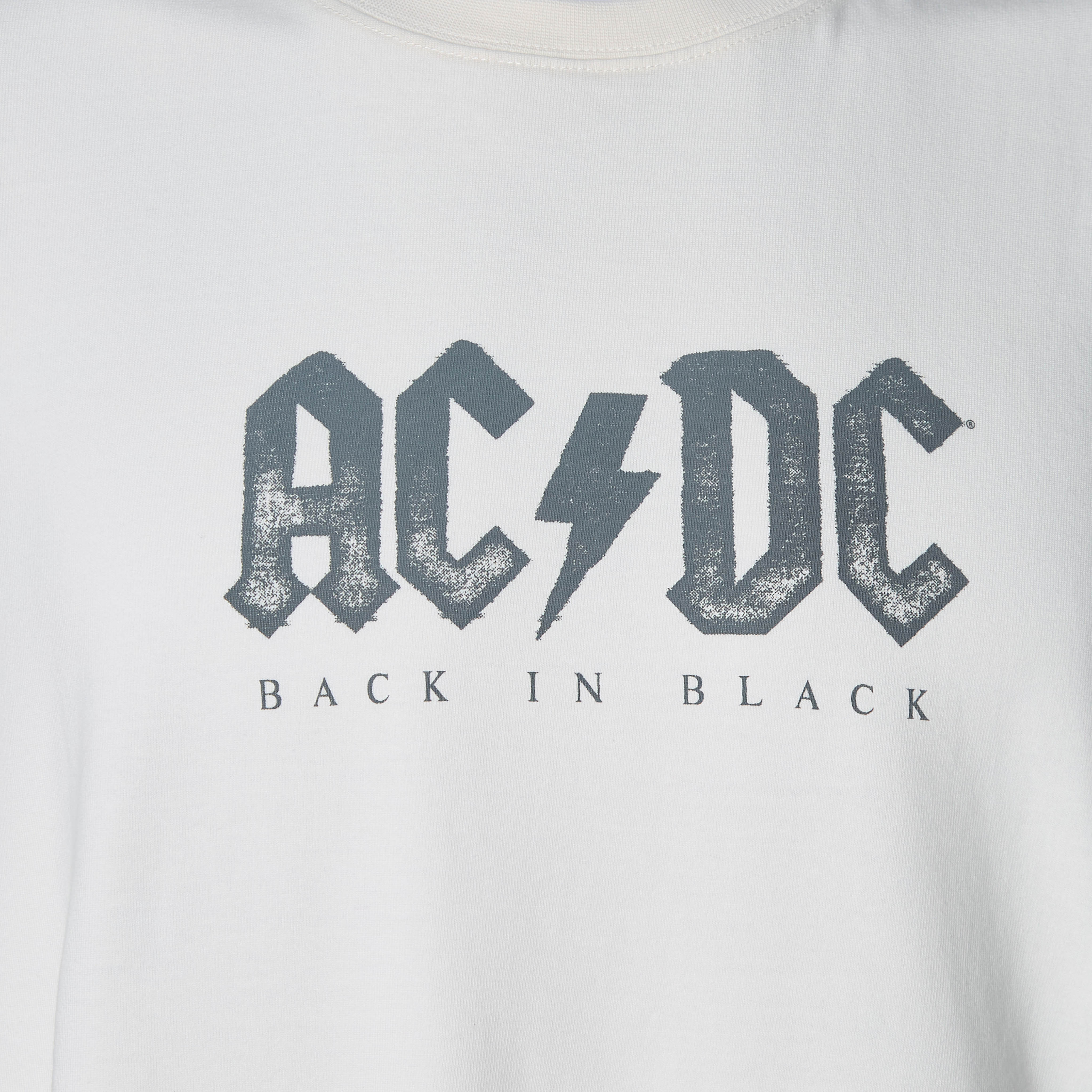 تيشيرت ACDC رجالي بقصة عادية ورقبة دائرية وأكمام قصيرة-men-clothing-tshirtsandpolos-tshirts-image-2