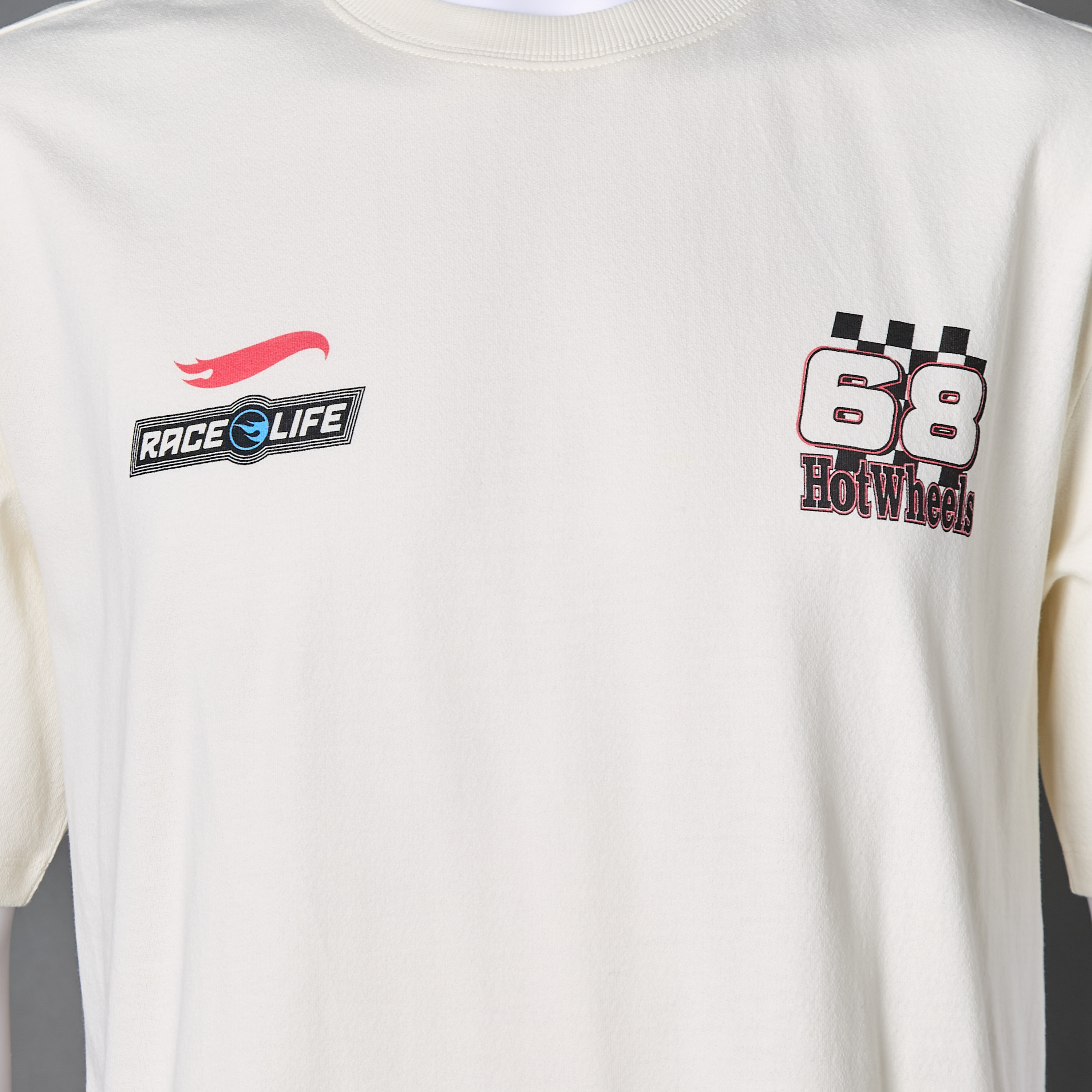 Men Regular Fit Crew Neck Short Sleeves Hot Wheels Print T-shirt-men-clothing-tshirtsandpolos-tshirts-image-5