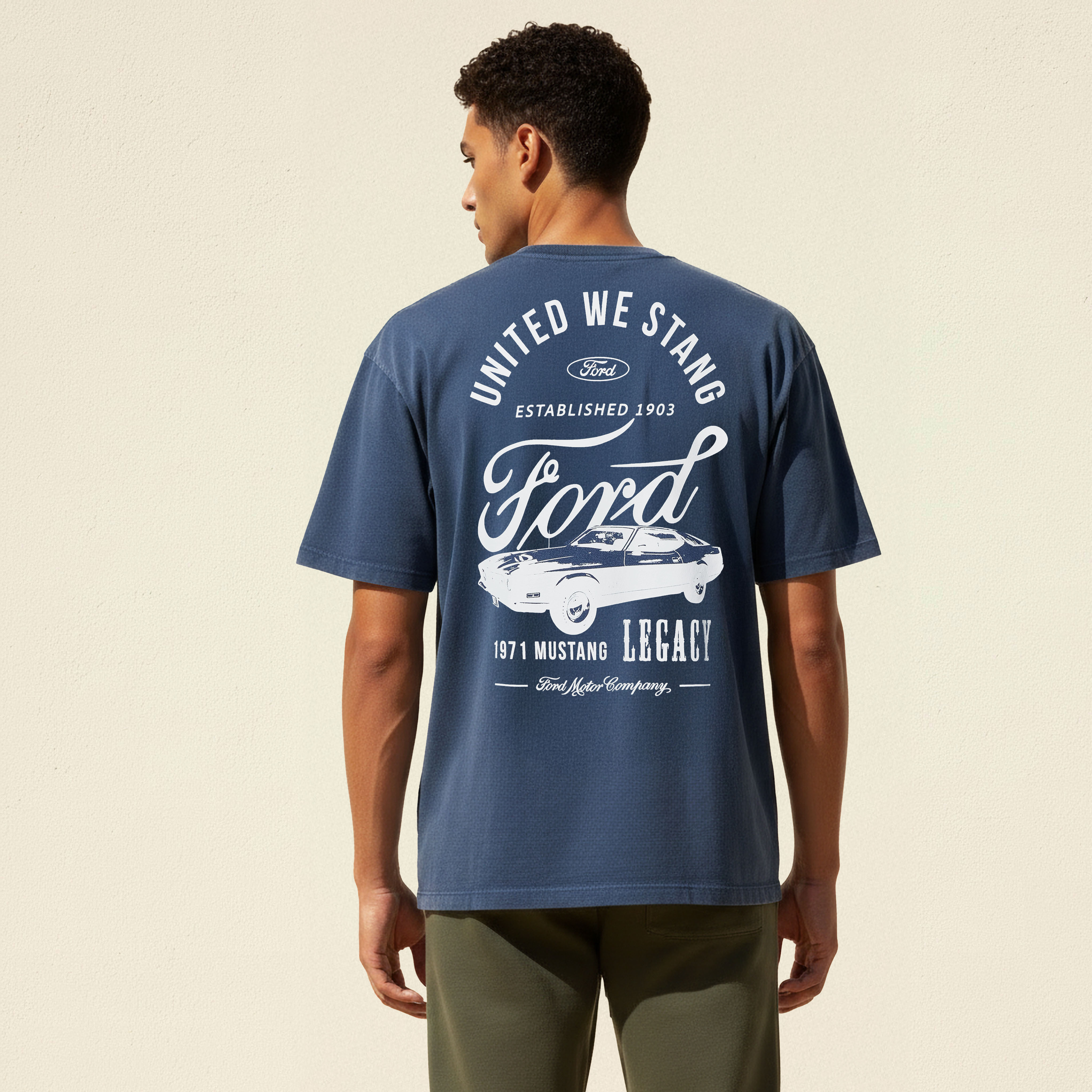 تيشيرت رجالي بطبعات فورد وقصة عادية وياقة ضيقة وأكمام قصيرة-men-clothing-tshirtsandpolos-tshirts-image-4