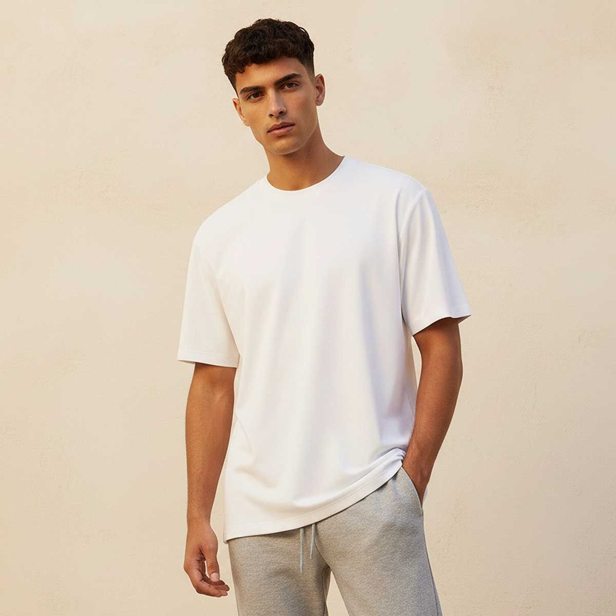 تيشيرت بياقة دائرية وأكمام قصيرة بقصة عادية من باريس سان جيرمان-men-clothing-tshirtsandpolos-tshirts-image-1