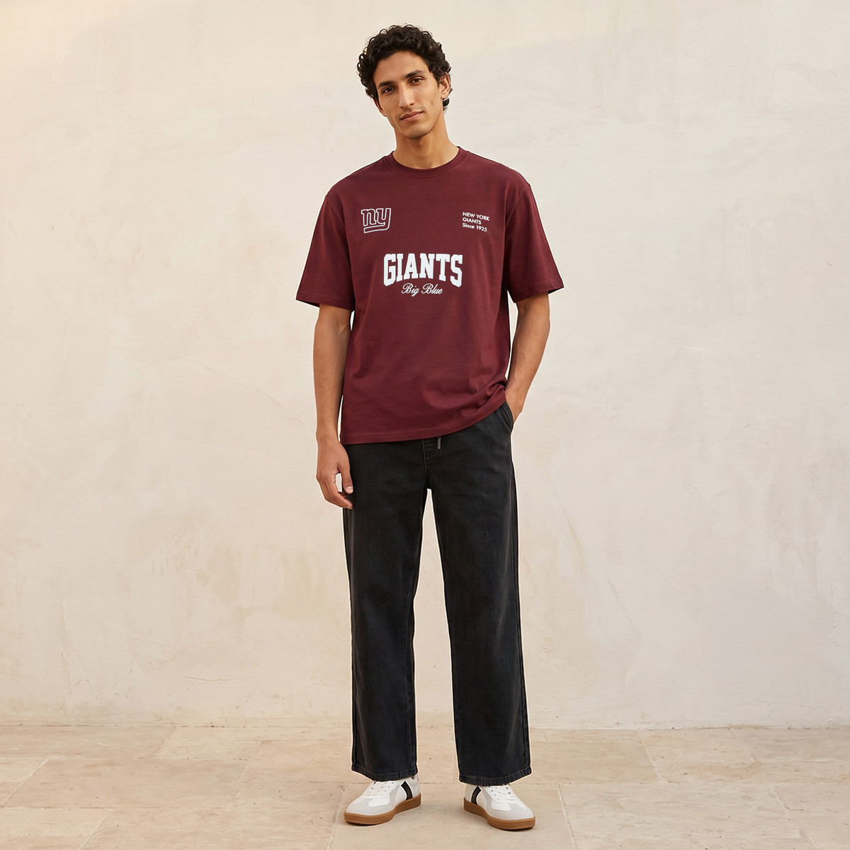تيشيرت نيويورك جاينتس بياقة ضيقة وأكمام قصيرة-men-clothing-tshirtsandpolos-tshirts-image-3