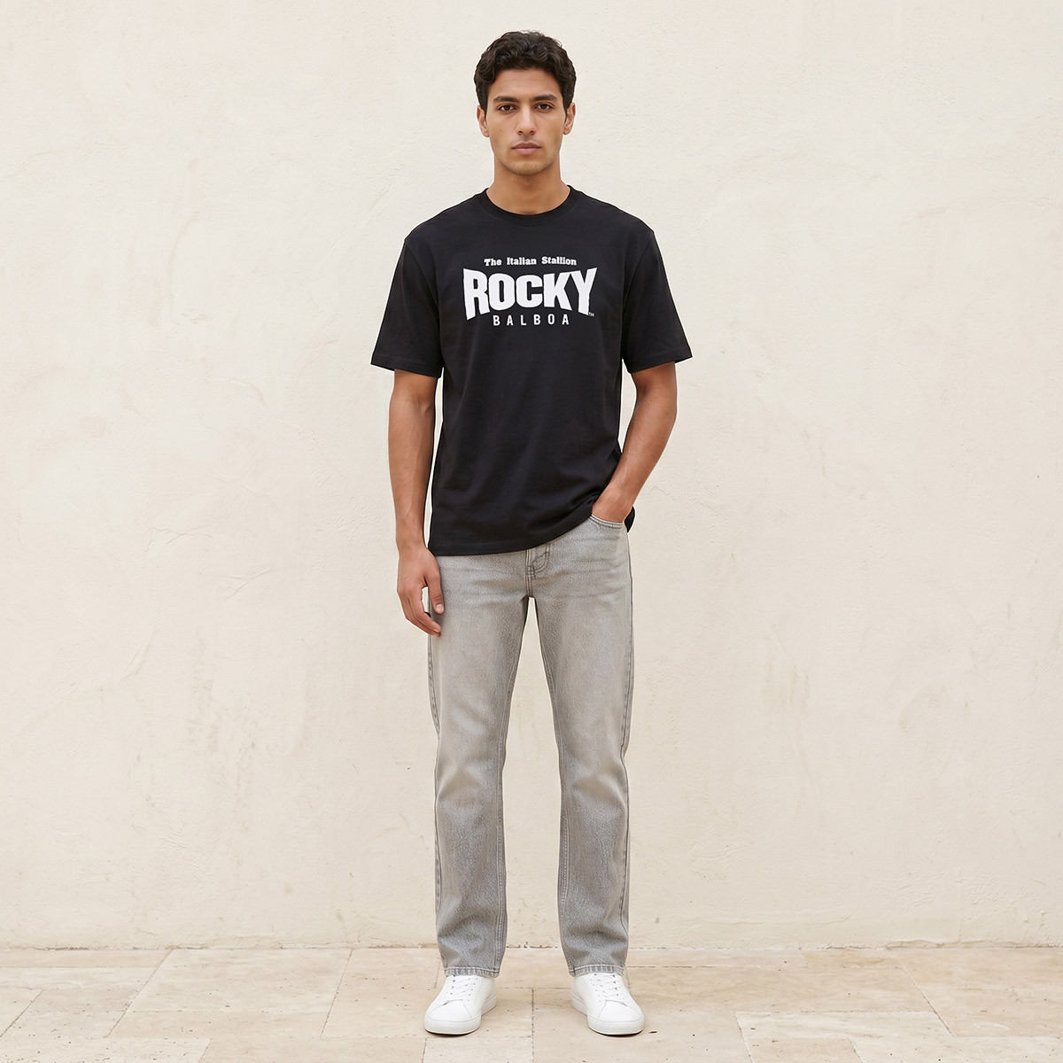 تيشيرت بياقة ضيقة وقصة عادية وأكمام قصيرة من روكي بالبوا-men-clothing-tshirtsandpolos-tshirts-image-3