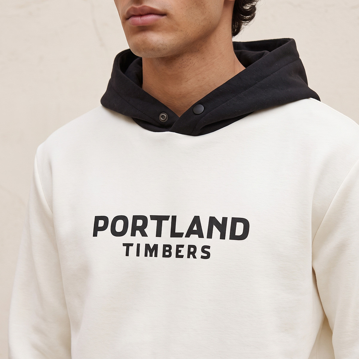 Portland Timbers Print Hooded Sweatshirt-men-winterwear-hoodiesandsweatshirts-image-4