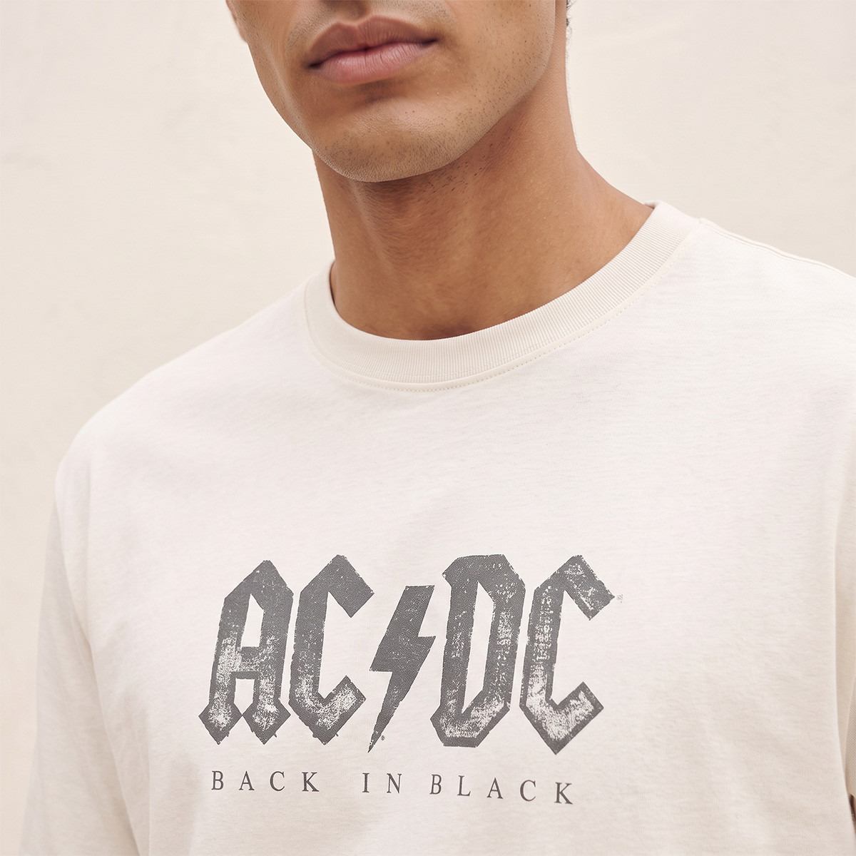 AC/DC Regular Fit Crew Neck Short Sleeves T-shirt-men-clothing-tshirtsandpolos-tshirts-image-4