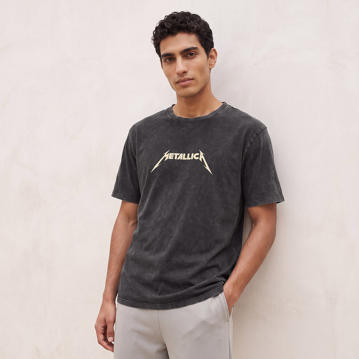 Metallica Relaxed Fit Crew Neck Short Sleeves T-shirt-men-clothing-tshirtsandpolos-tshirts-image-1