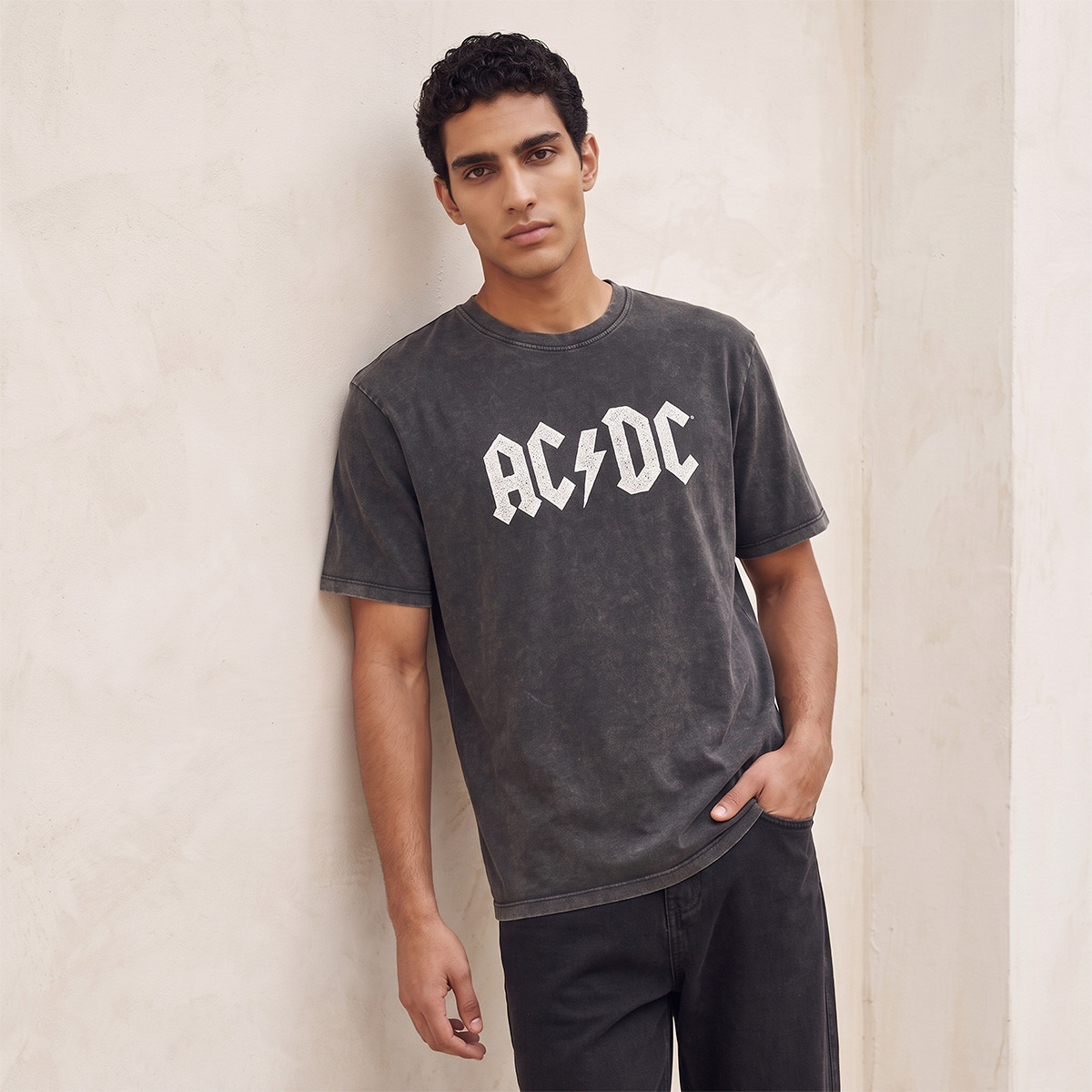 AC/DC Regular Fit Crew Neck Short Sleeves T-shirt-men-clothing-tshirtsandpolos-tshirts-image-3