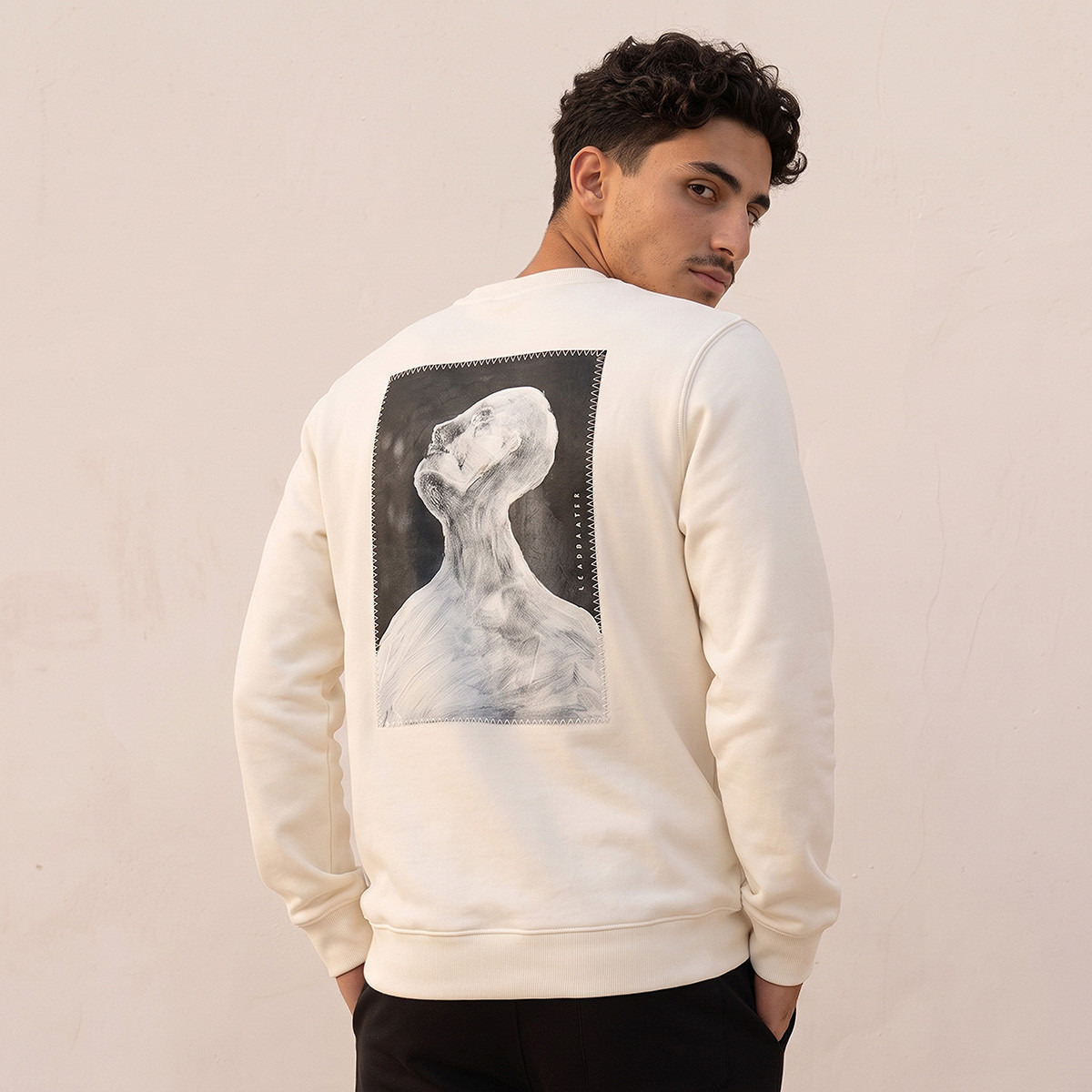Graphic Print Sweatshirt-men-winterwear-hoodiesandsweatshirts-image-4