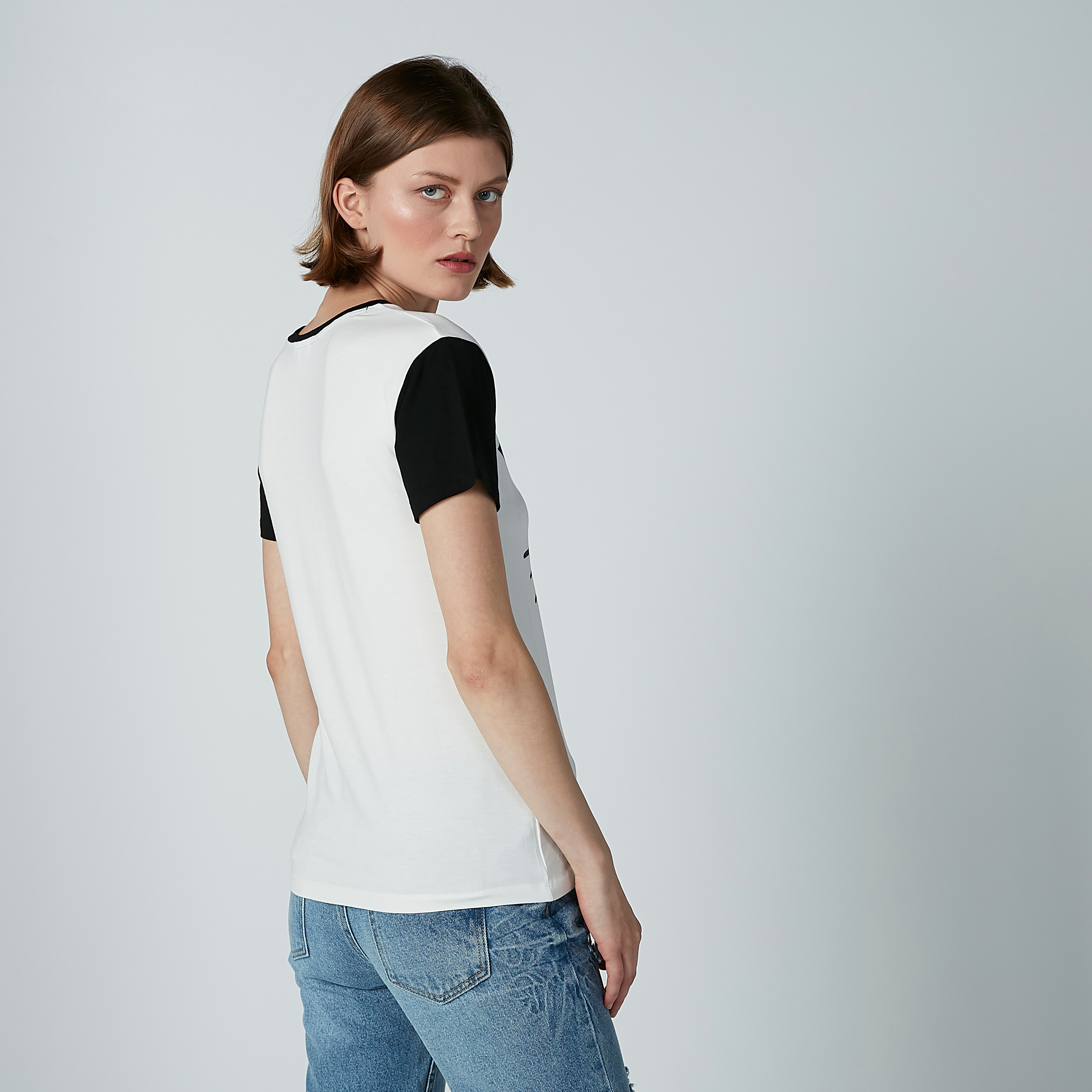 Hello Kitty Printed T-shirt with Round Neck and Short Sleeves-women-clothing-tshirts-image-4