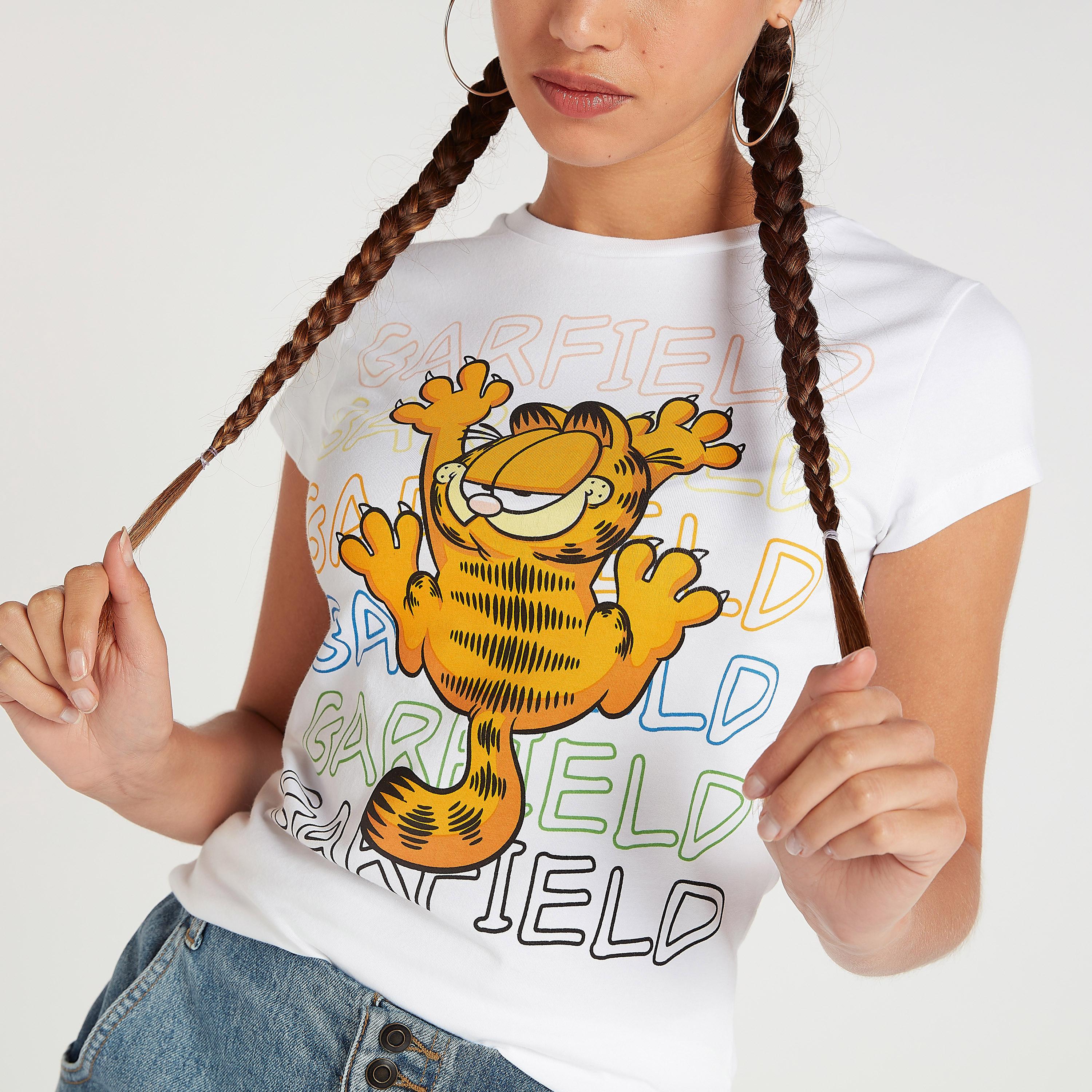 تيشيرت بياقة ضيّقة وأكمام كاب وطبعات غارفيد-women-clothing-tshirts-image-3