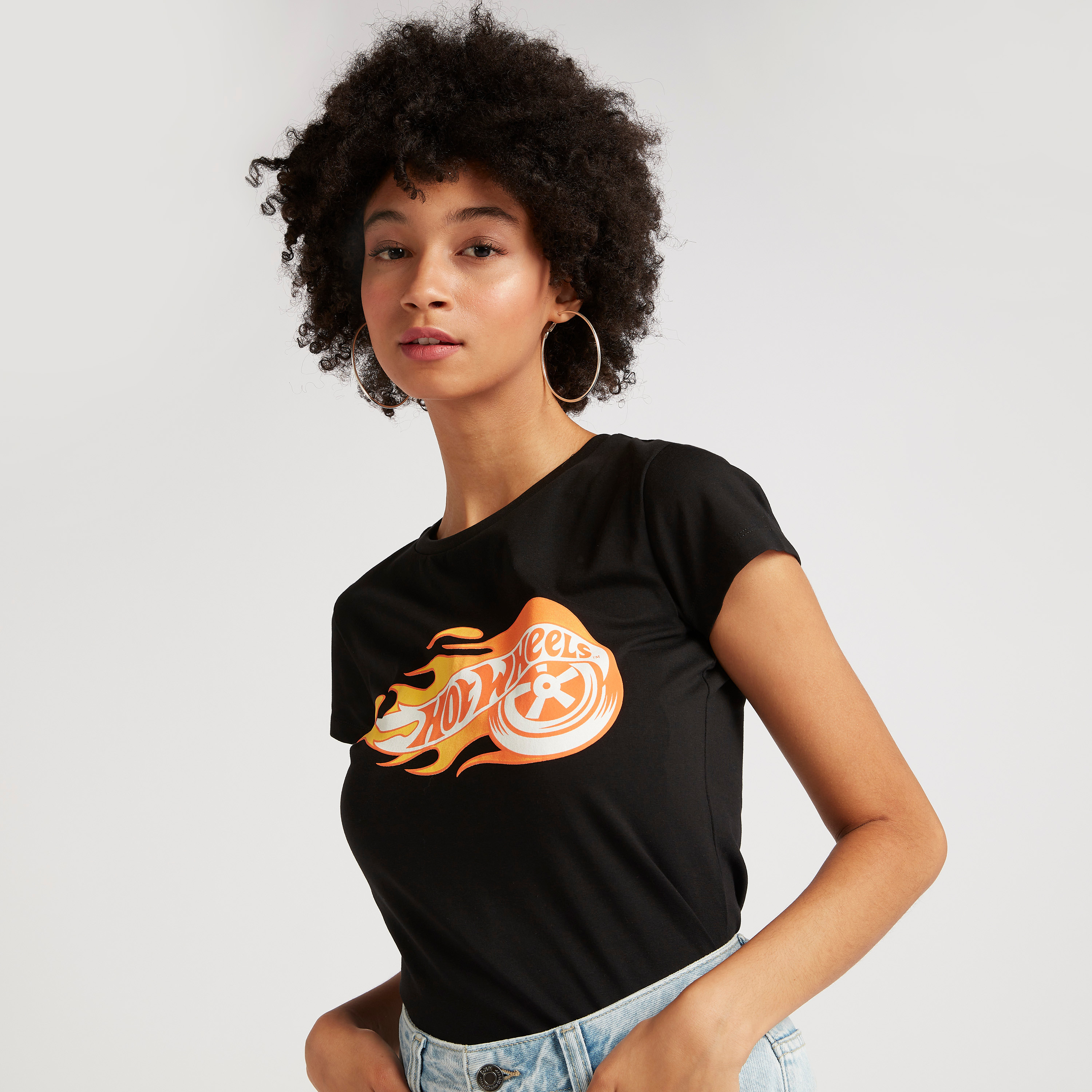 Hot Wheels Print T-shirt with Cap Sleeves and Crew Neck-women-clothing-tshirts-image-1