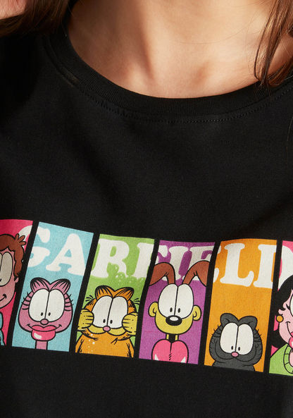 Garfield Print T-shirt with Crew Neck and Short Sleeves