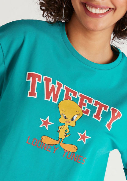 Tweety Print Crop T-shirt with Short Sleeves and Crew Neck