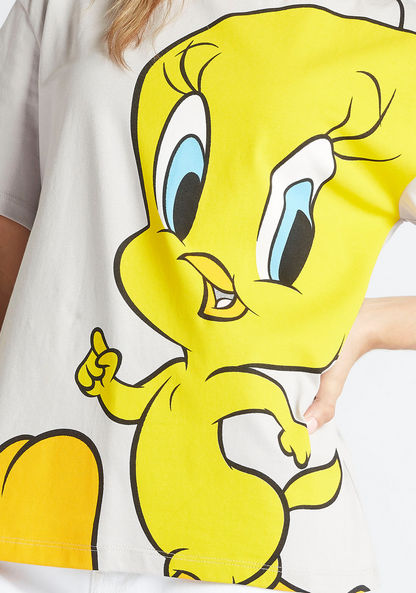 Tweety Print T-shirt with Crew Neck and Short Sleeves