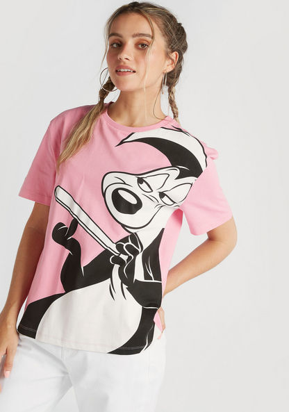 Pepe Le Pew Print Crew Neck T-shirt with Short Sleeves