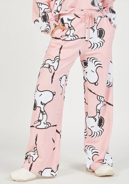 Snoopy Print Mid-Rise Joggers with Drawstring Closure and Pockets-Joggers-image-0