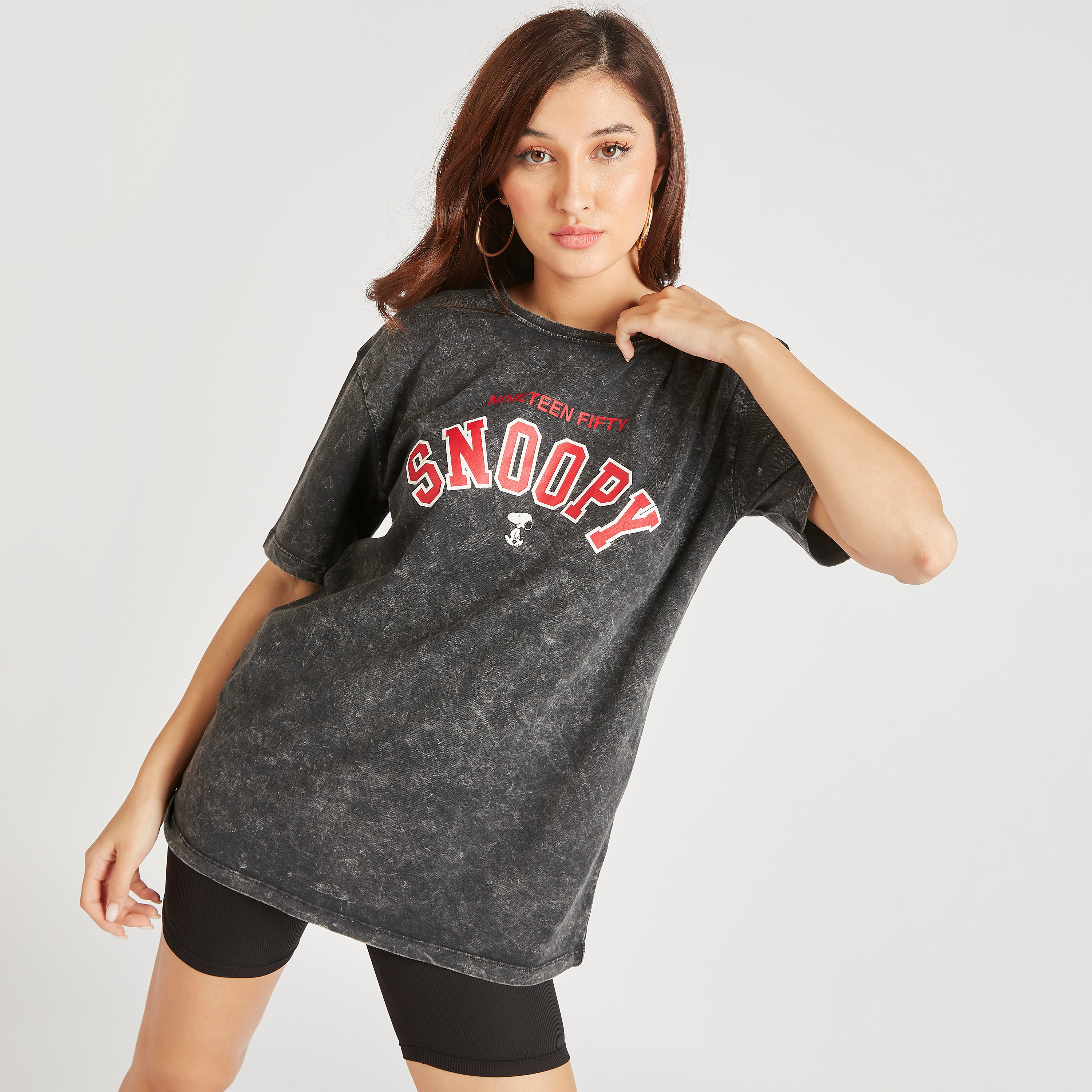 Snoopy Print T-shirt with Round Neck and Short Sleeves-women-clothing-tshirts-image-5