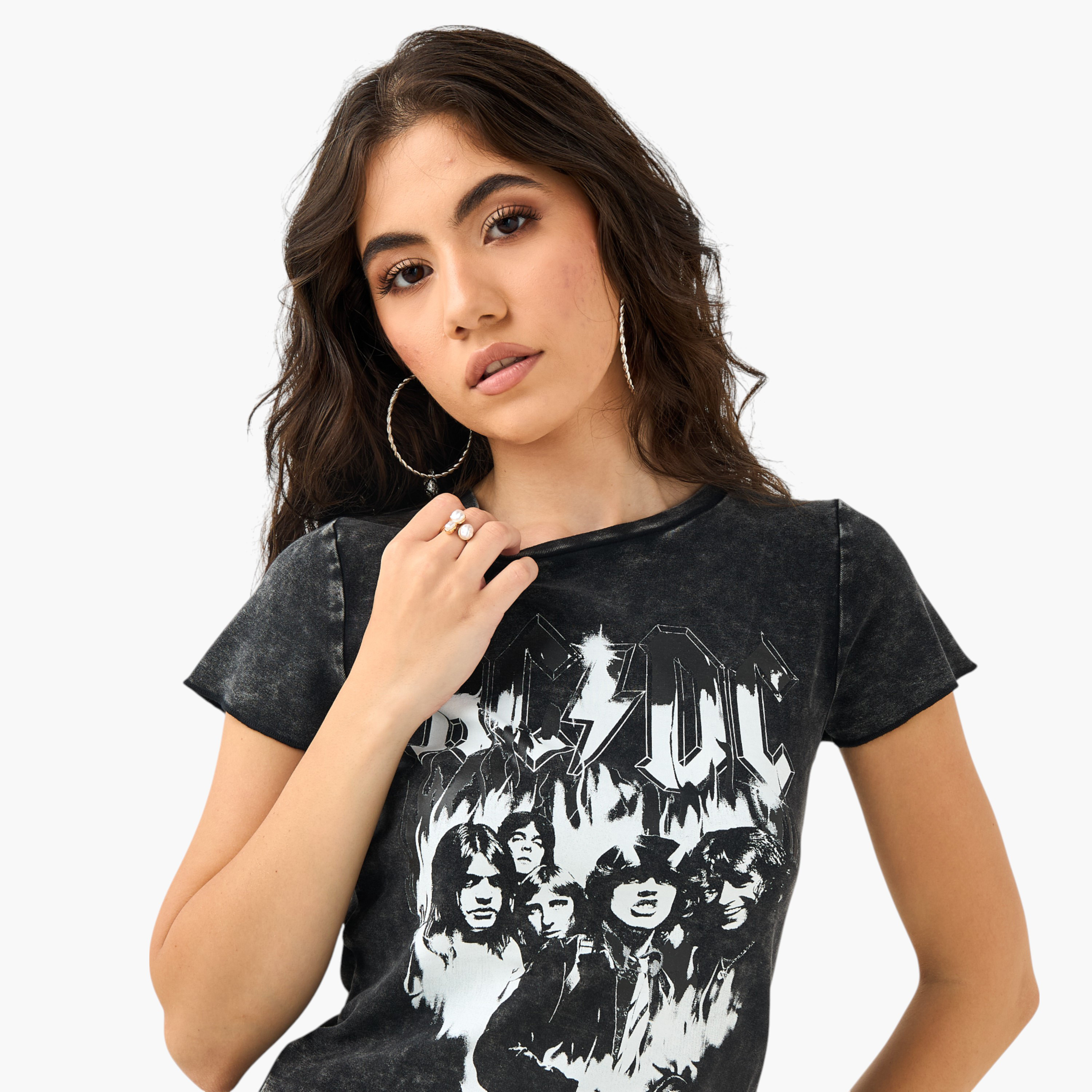 تيشيرت بطبعات-women-clothing-tshirts-image-4